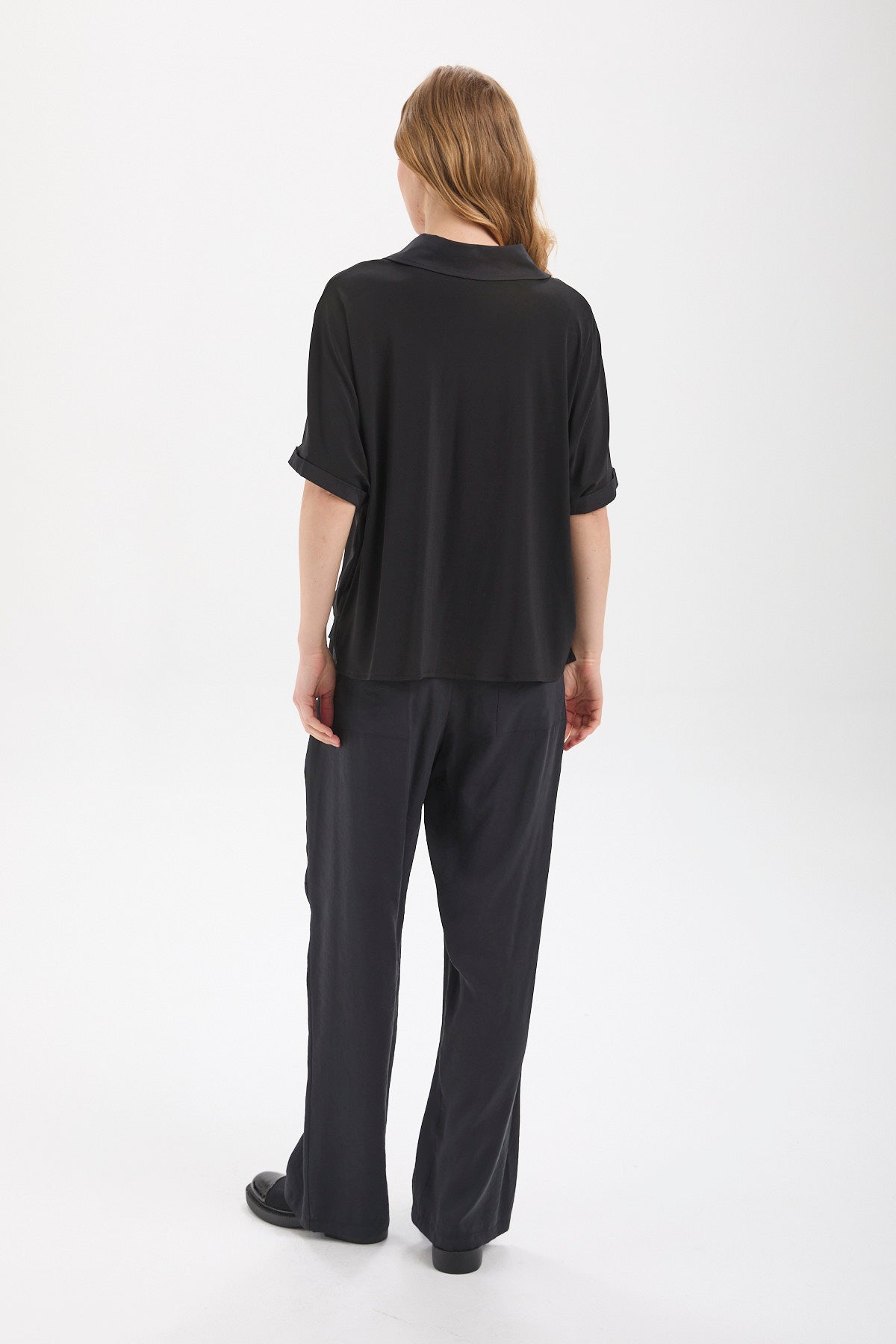 Kadın siyah bluz – REID Fermuarlı Yaka Bluz | IMBUE color:siyah