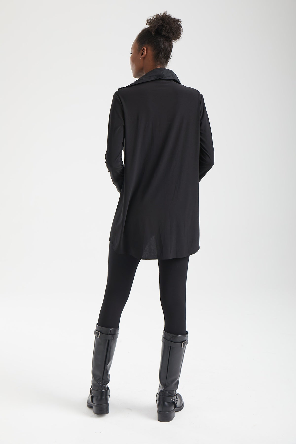 Kadın siyah tunik – ZENITH Yapısal Yüksek Yaka Tunik | IMBUE color:siyah