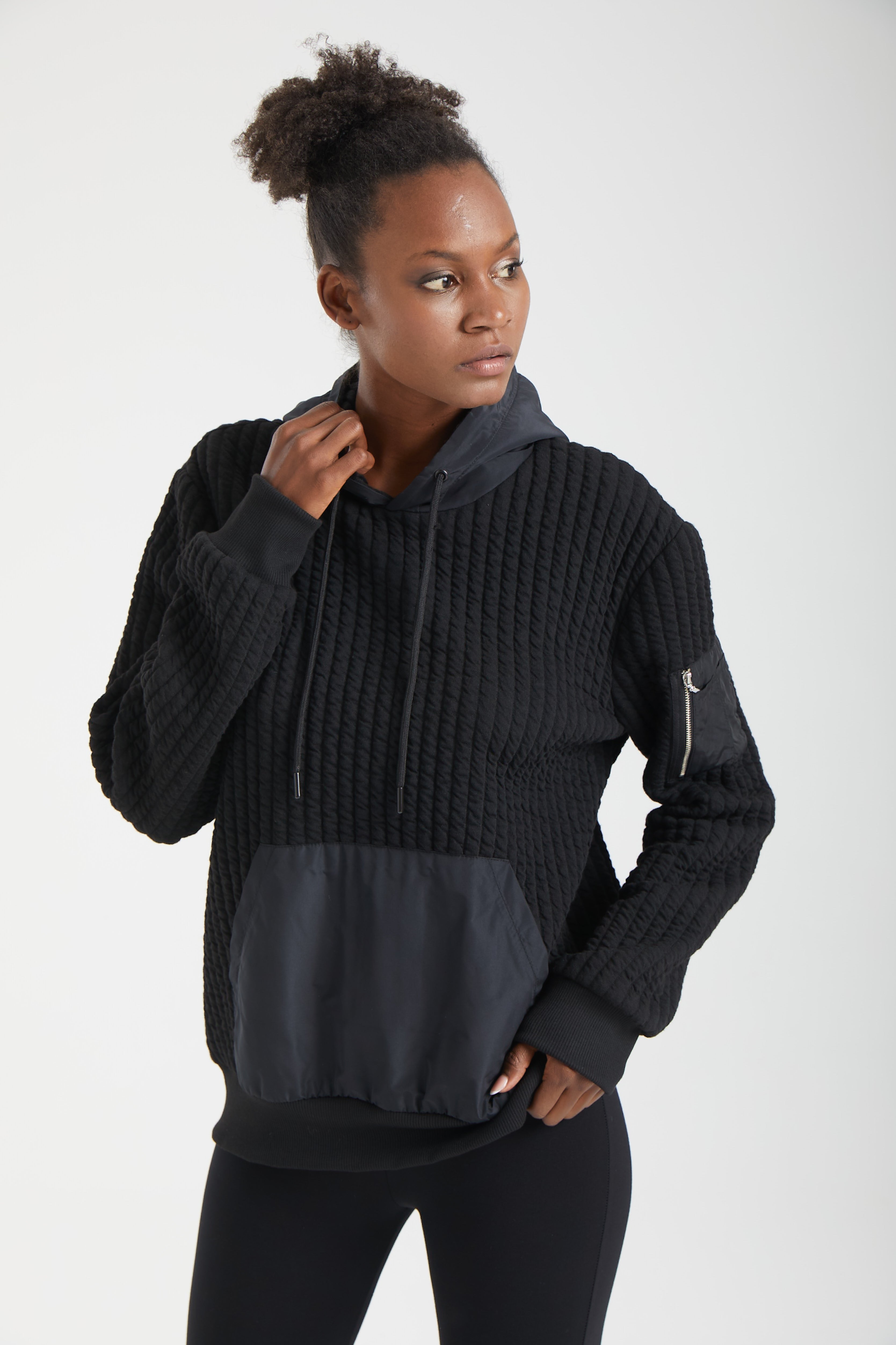 GRID Dokulu Kapüşonlu Sweatshirt