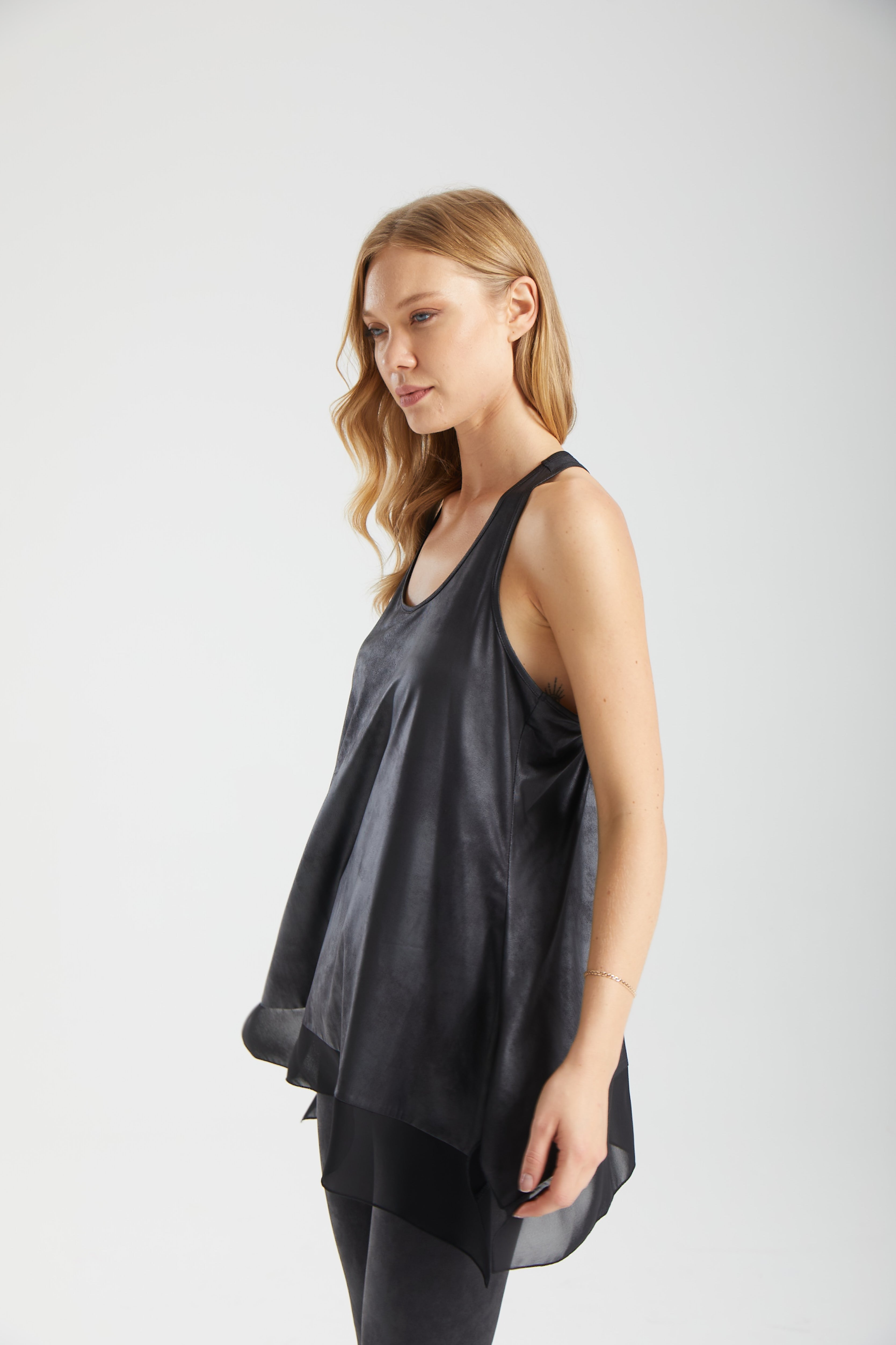 Kadın siyah tunik – FLUX Likit Dokulu Tunik | IMBUE color:siyah