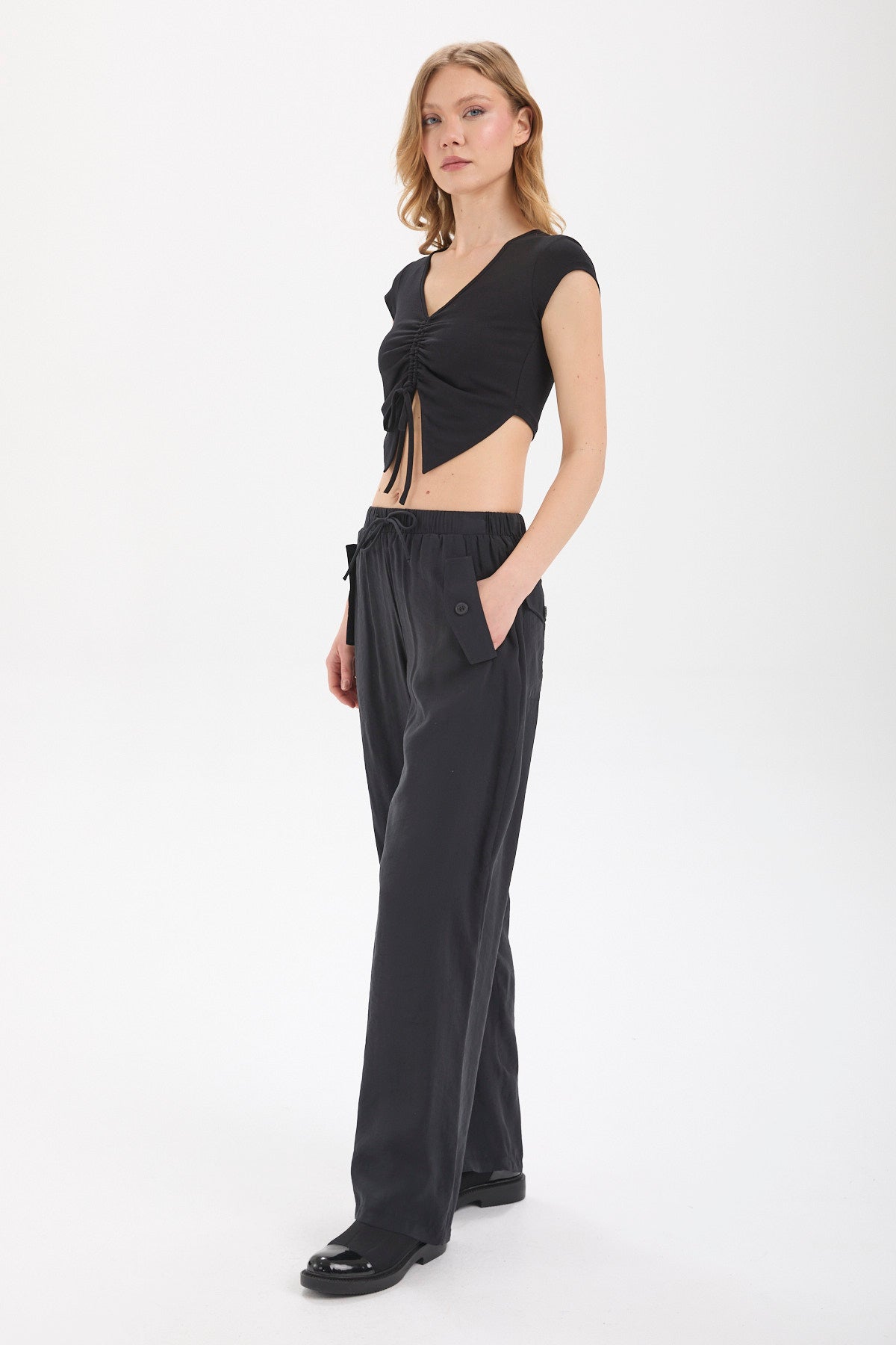 Kadın siyah pantolon – KAI Geniş Paça Pantolon | IMBUE color:siyah