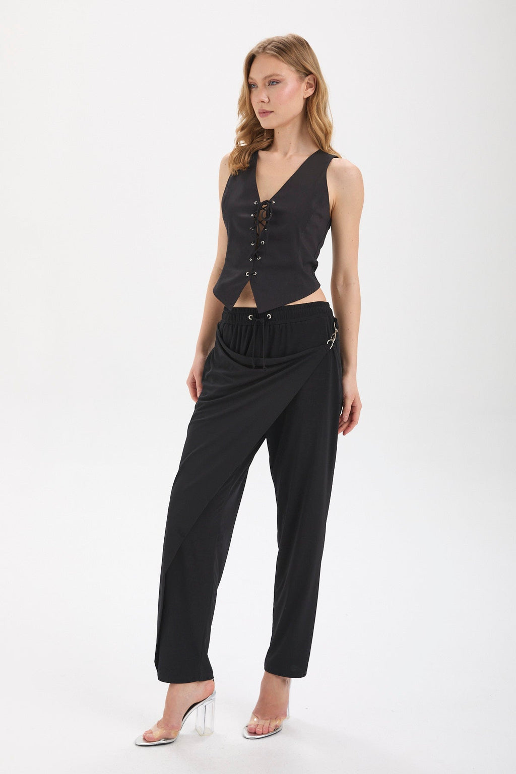 Kadın siyah pantolon – VEGA Asimetrik Drapeli Pantolon | IMBUE color:siyah