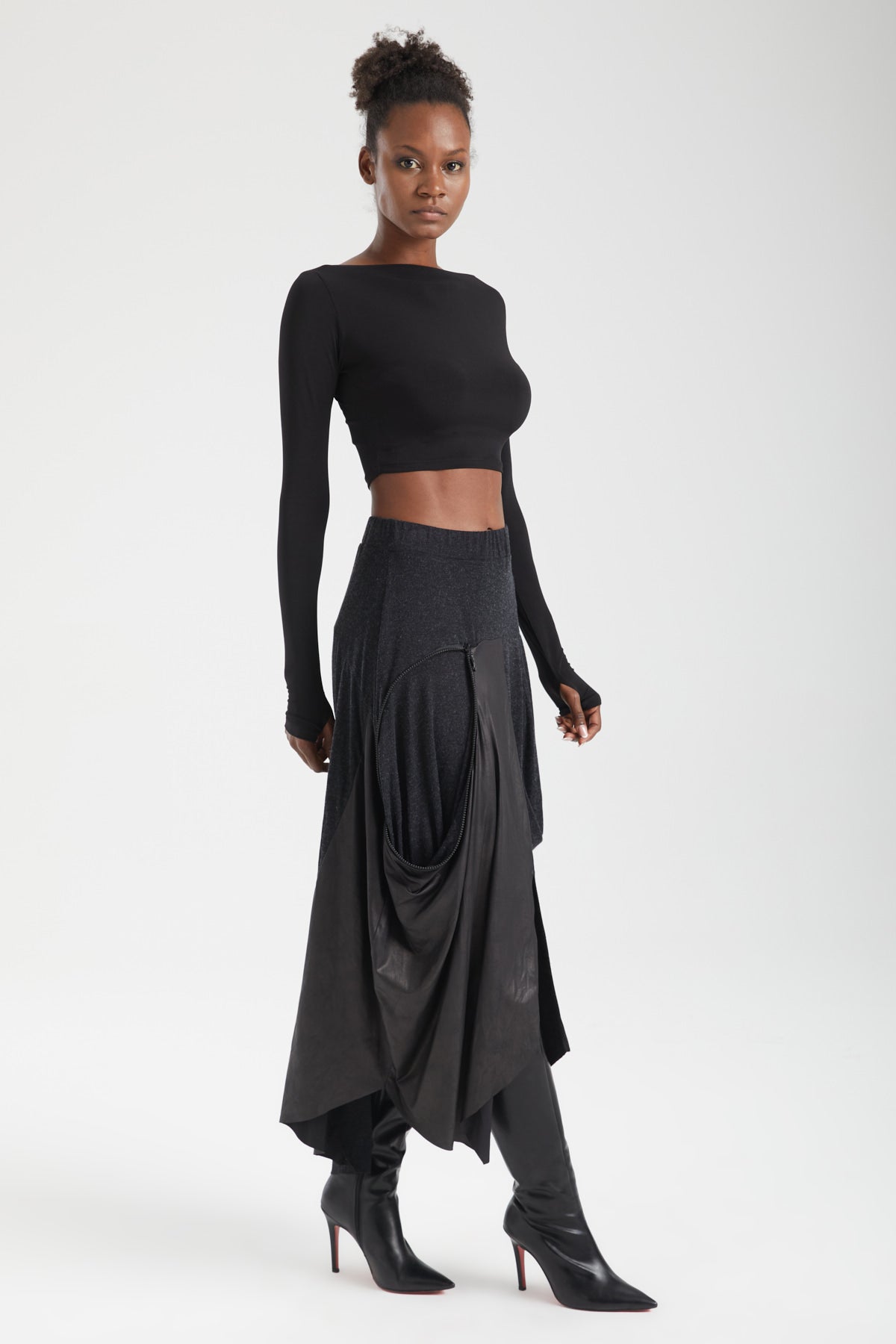 Kadın siyah etek – JUNO Teknik Etek | IMBUE color:siyah