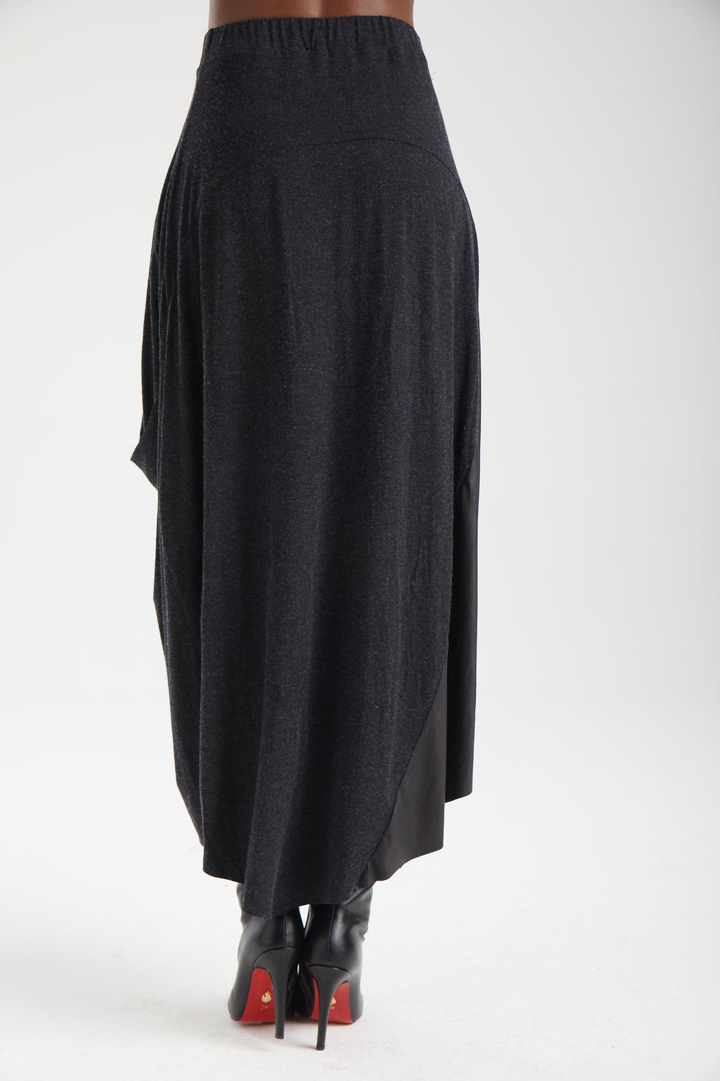 Kadın siyah etek – JUNO Teknik Etek | IMBUE color:siyah