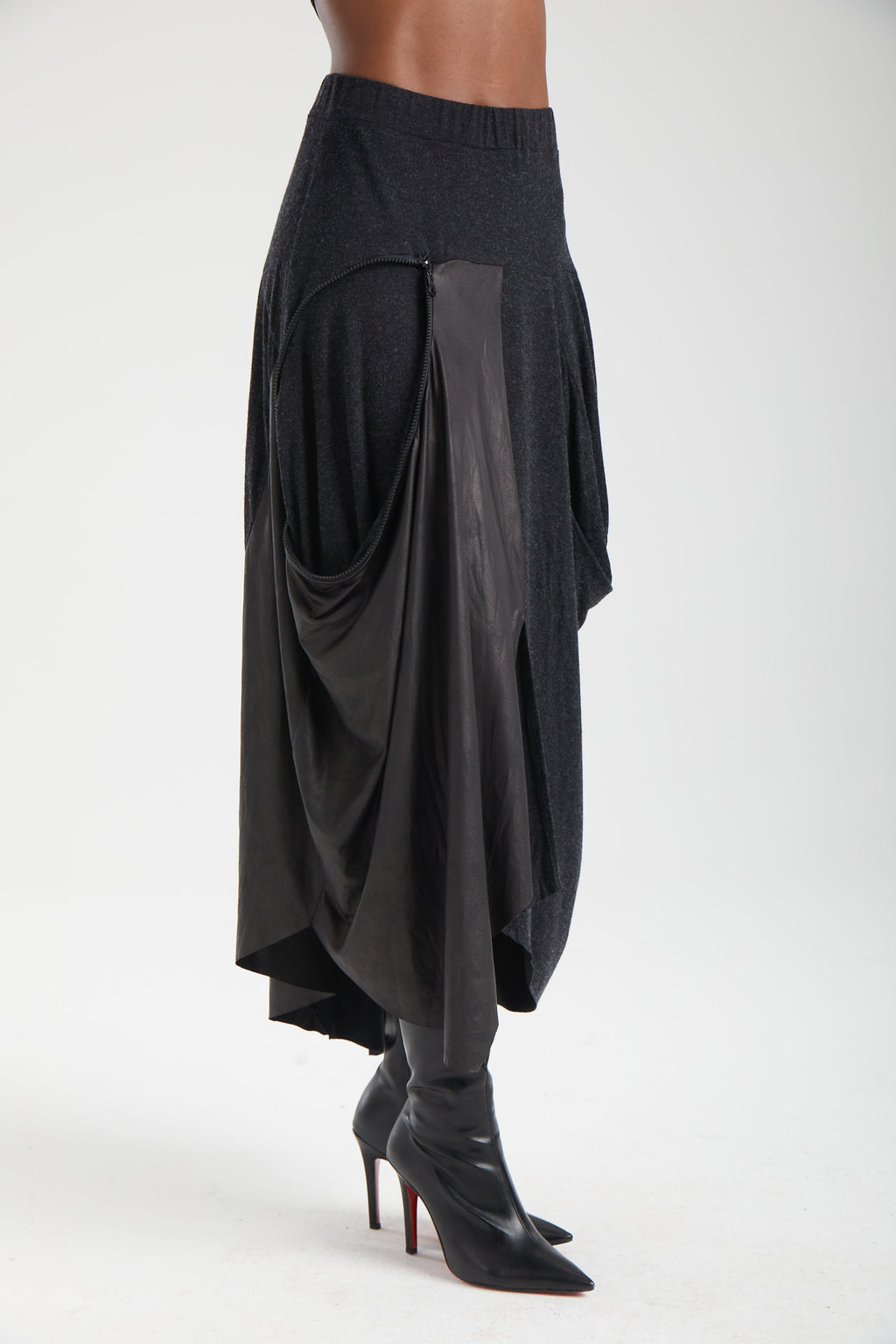 Kadın siyah etek – JUNO Teknik Etek | IMBUE color:siyah