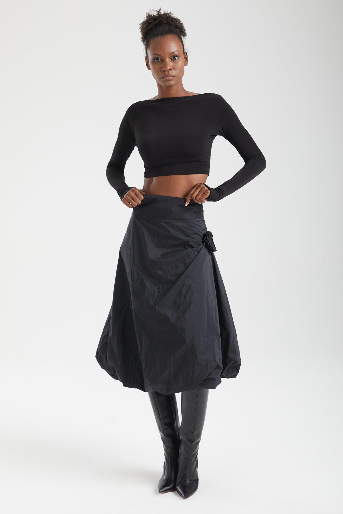 Kadın siyah etek – FLORA Rozet Etek | IMBUE color:siyah
