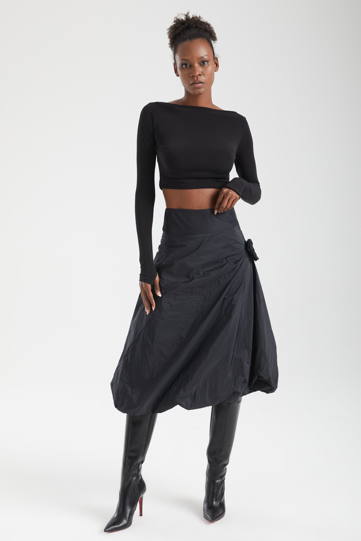 Kadın siyah etek – FLORA Rozet Etek | IMBUE color:siyah