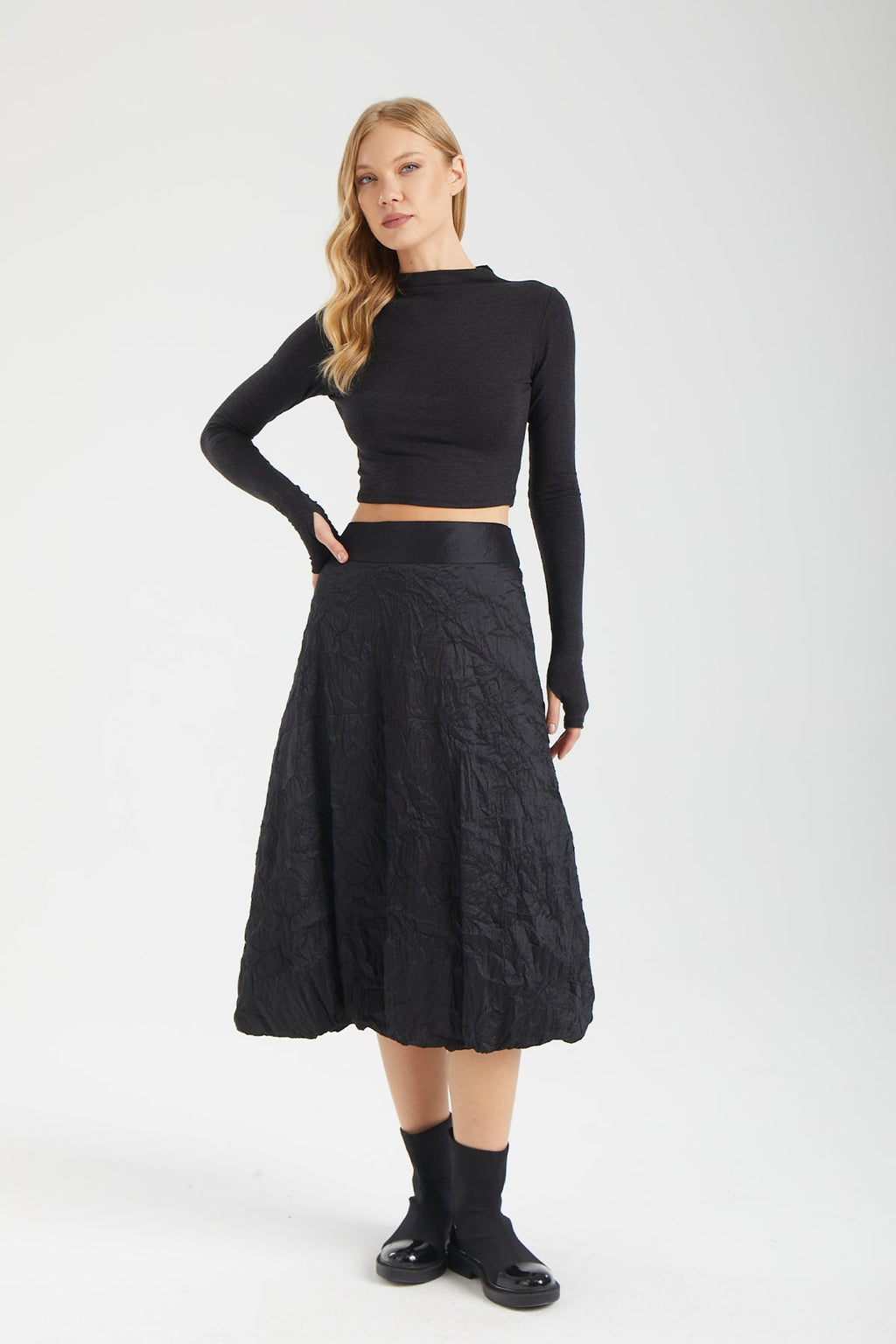 Kadın siyah etek – LUNA Tafta Etek | IMBUE color:siyah