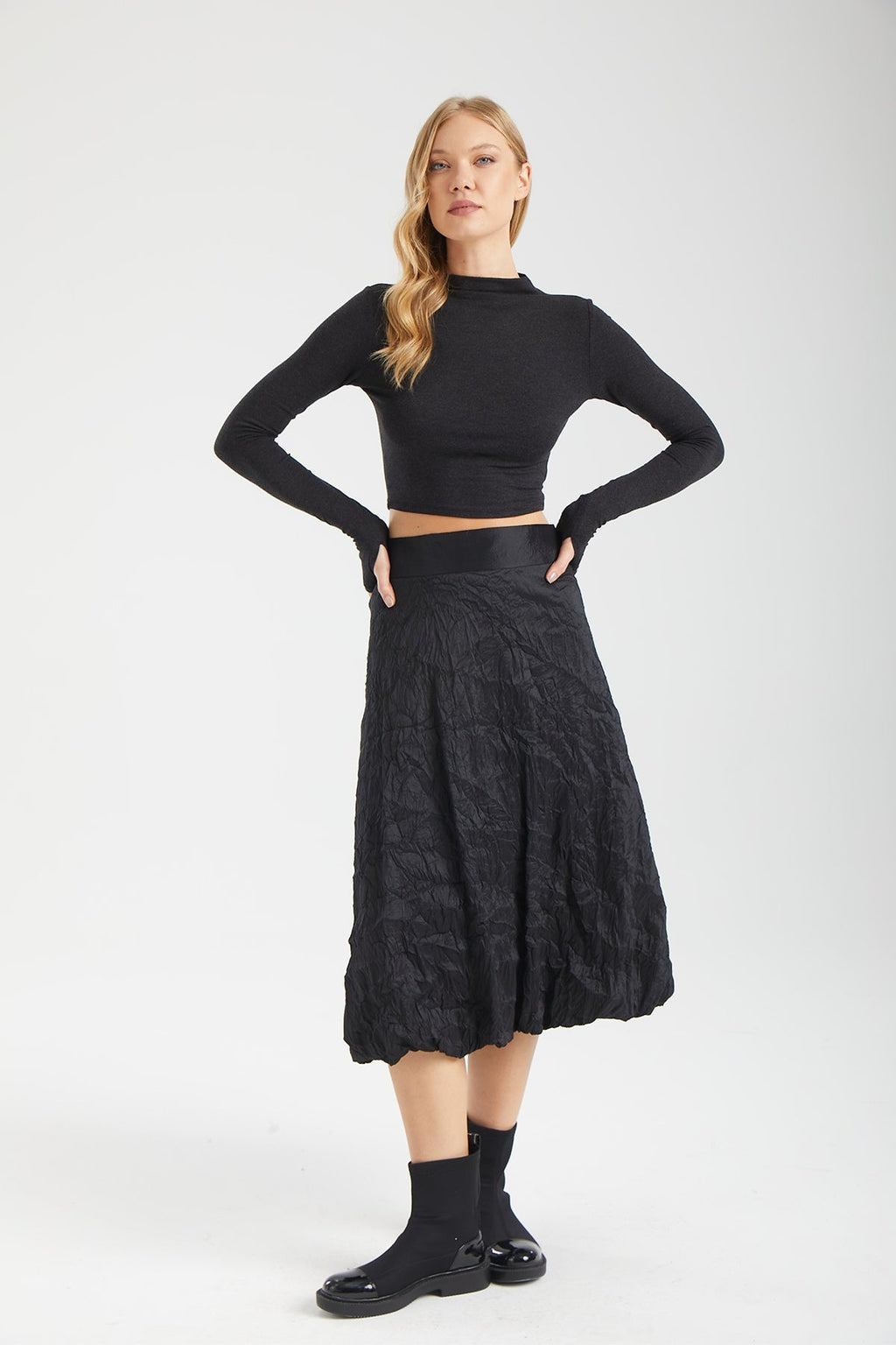 Kadın siyah etek – LUNA Tafta Etek | IMBUE color:siyah