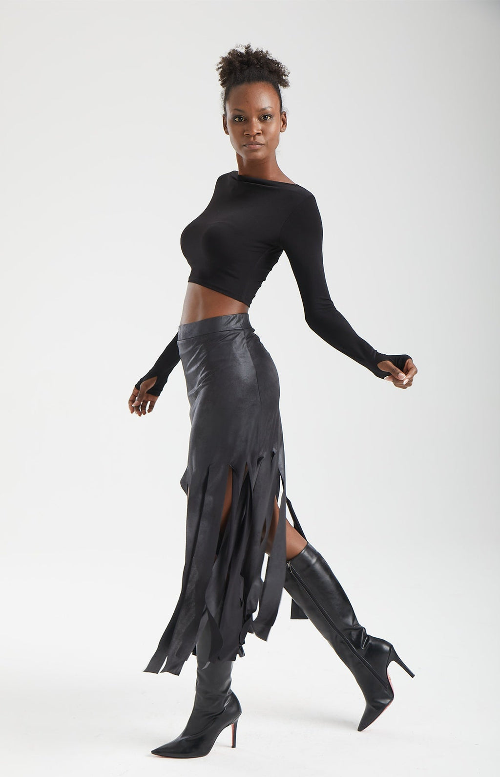 Kadın siyah etek – FRINGE Vegan Deri Etek | IMBUE color:siyah