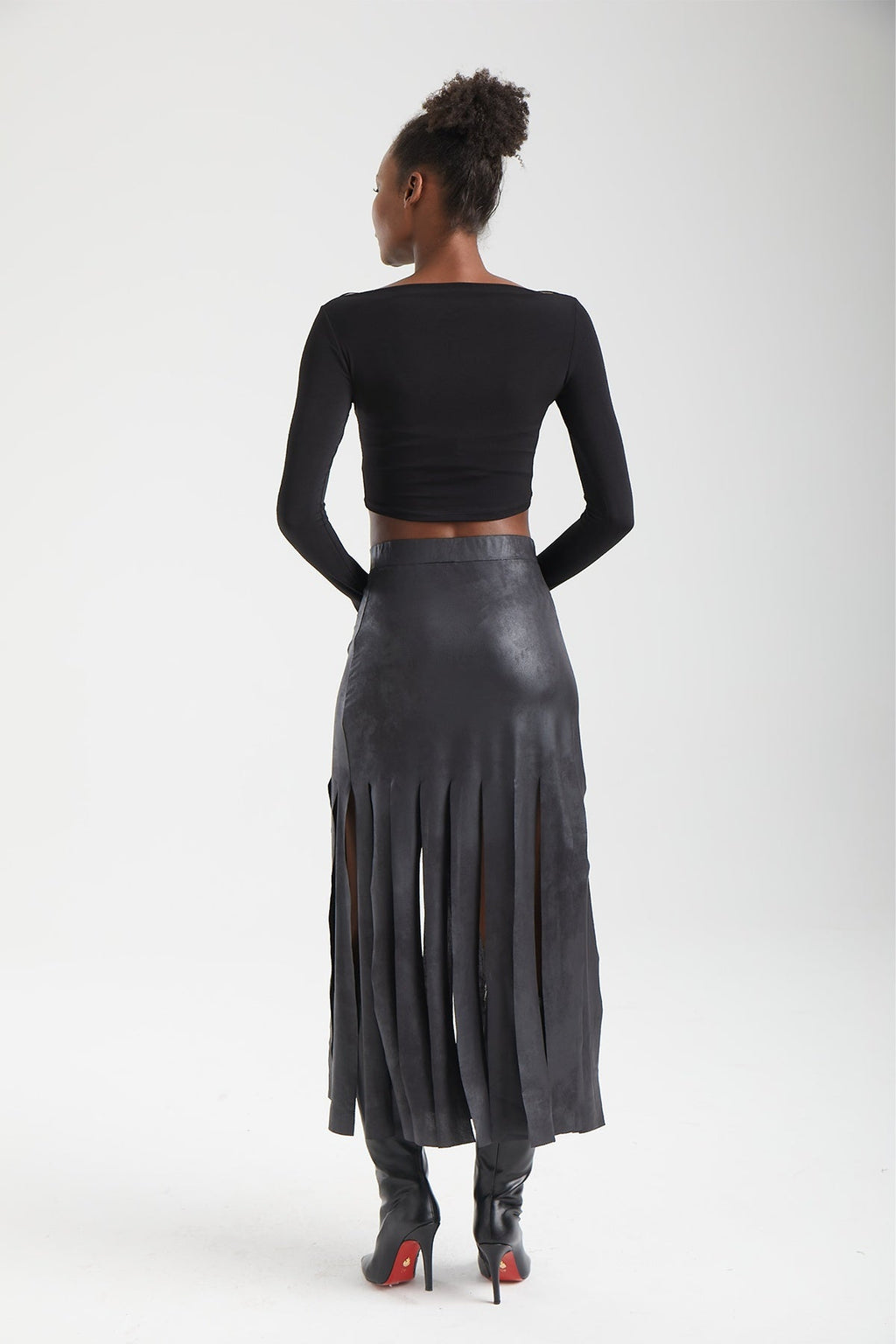 Kadın siyah etek – FRINGE Vegan Deri Etek | IMBUE color:siyah