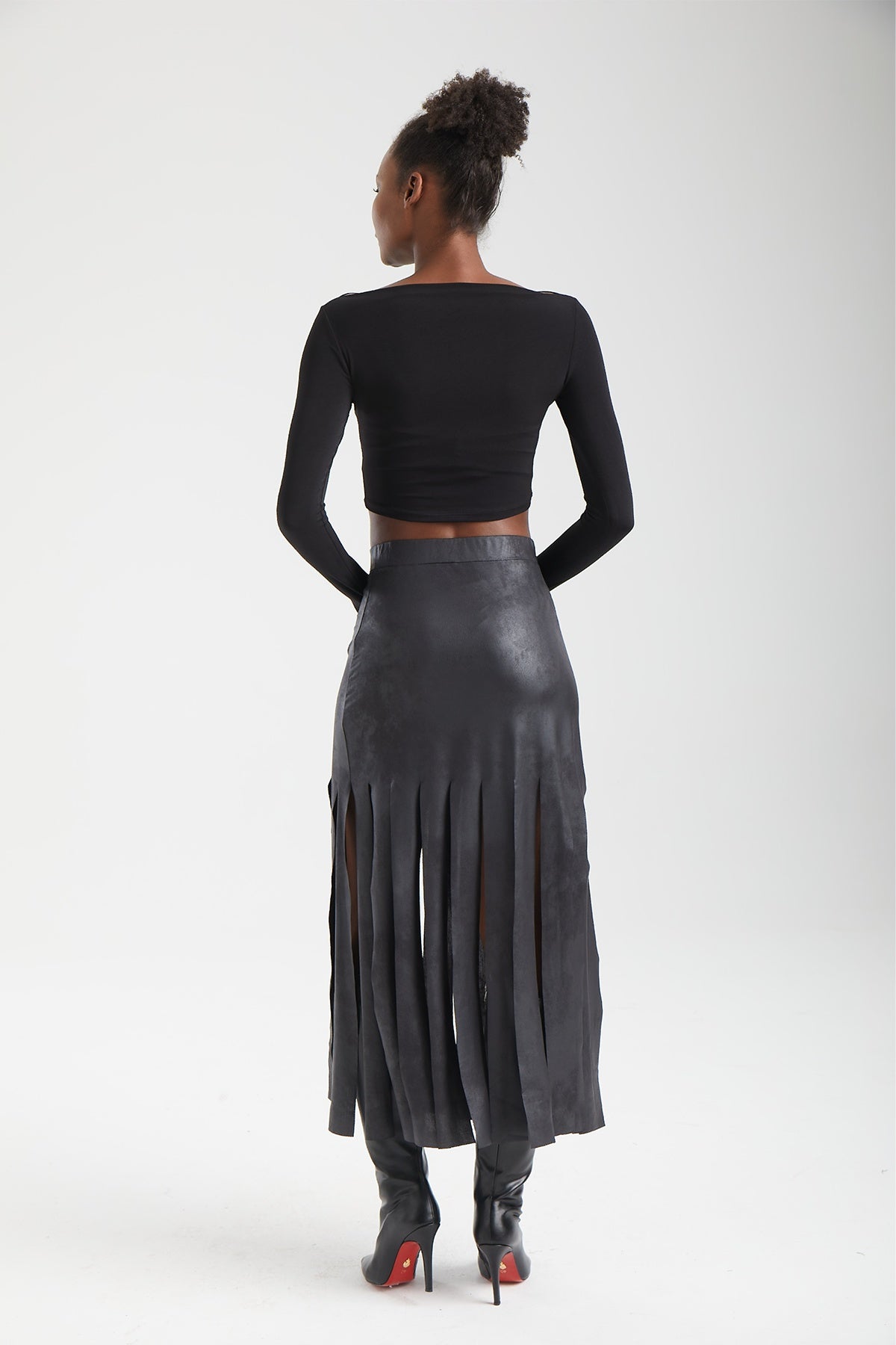 Kadın siyah etek – FRINGE Vegan Deri Etek | IMBUE color:siyah