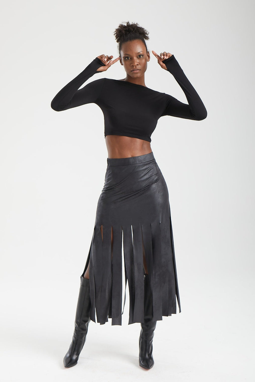 Kadın siyah etek – FRINGE Vegan Deri Etek | IMBUE color:siyah