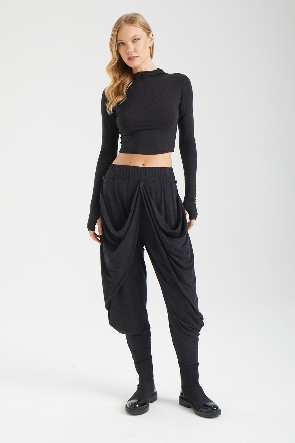Kadın siyah pantolon – ORION Drapeli Şalvar Pantolon | IMBUE color:siyah