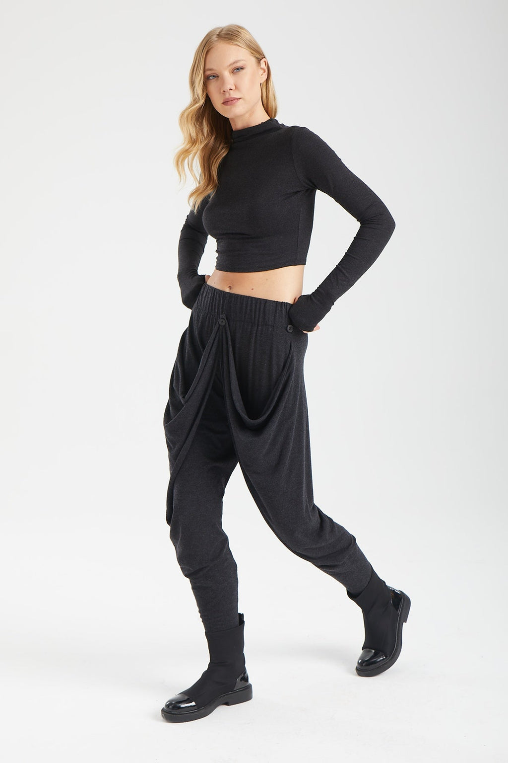 Kadın siyah pantolon – ORION Drapeli Şalvar Pantolon | IMBUE color:siyah
