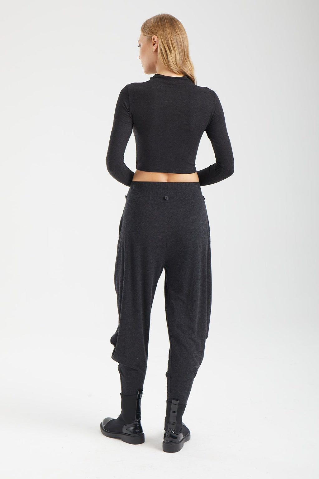 Kadın siyah pantolon – ORION Drapeli Şalvar Pantolon | IMBUE color:siyah