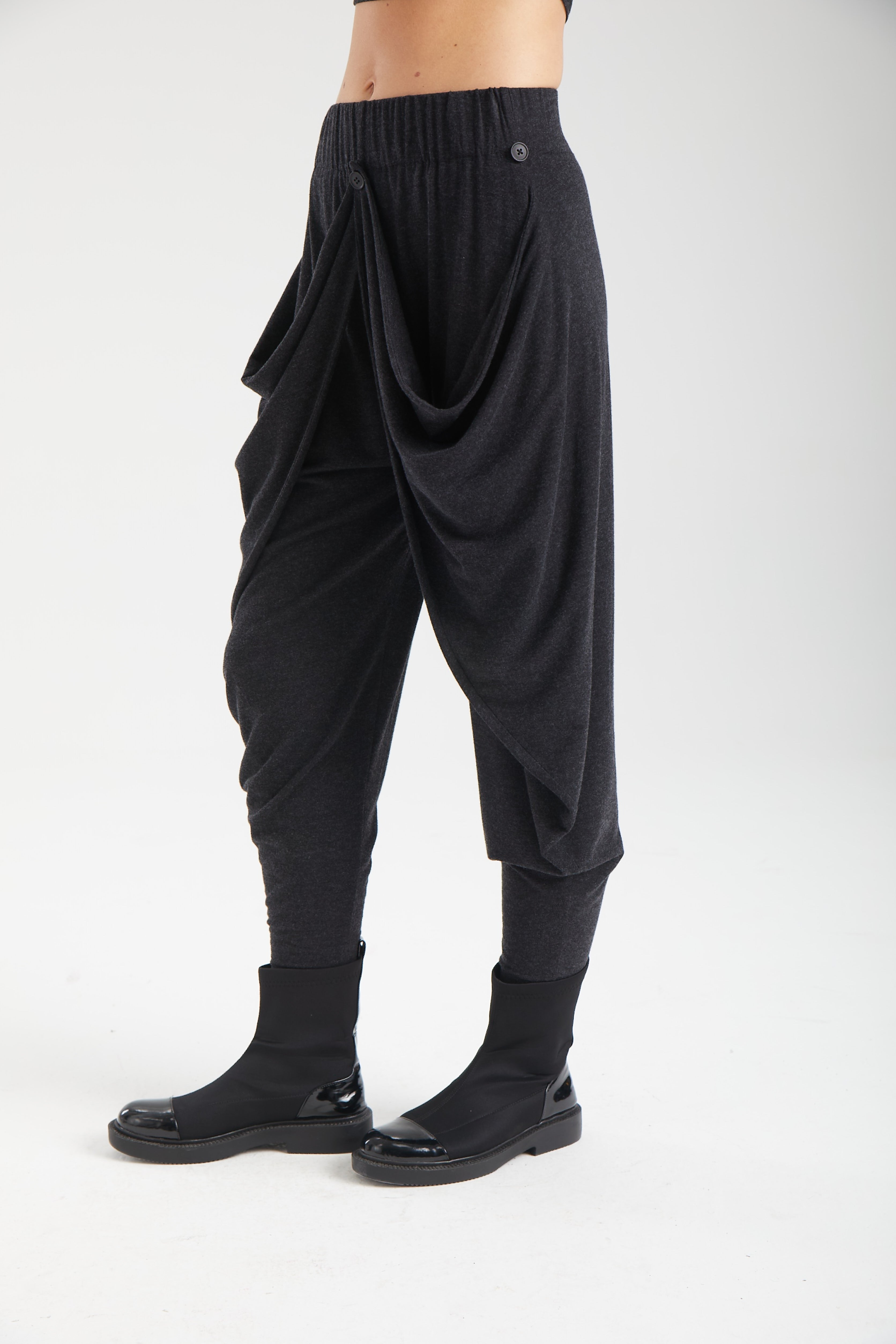 Kadın siyah pantolon – ORION Drapeli Şalvar Pantolon | IMBUE color:siyah