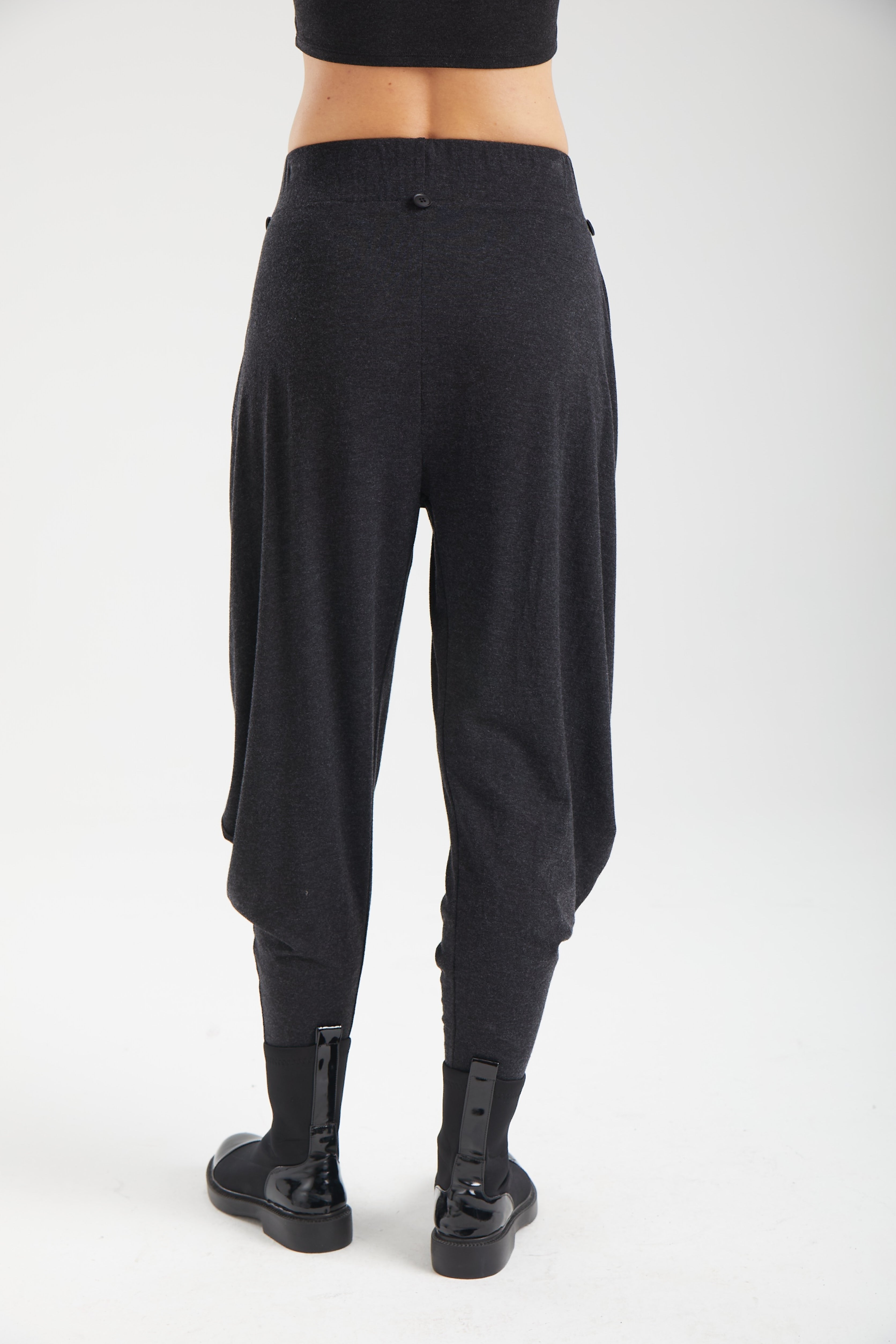 Kadın siyah pantolon – ORION Drapeli Şalvar Pantolon | IMBUE color:siyah