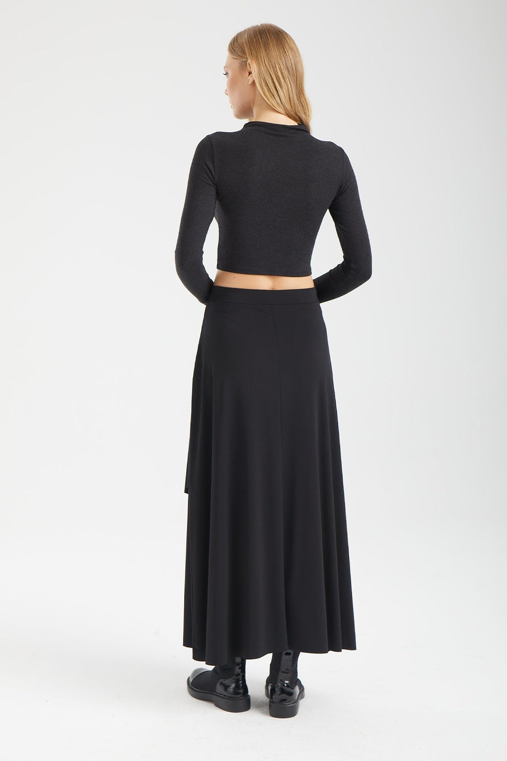 Kadın siyah etek – ZEN Asimetrik Panelli Maxi Etek | IMBUE color:siyah