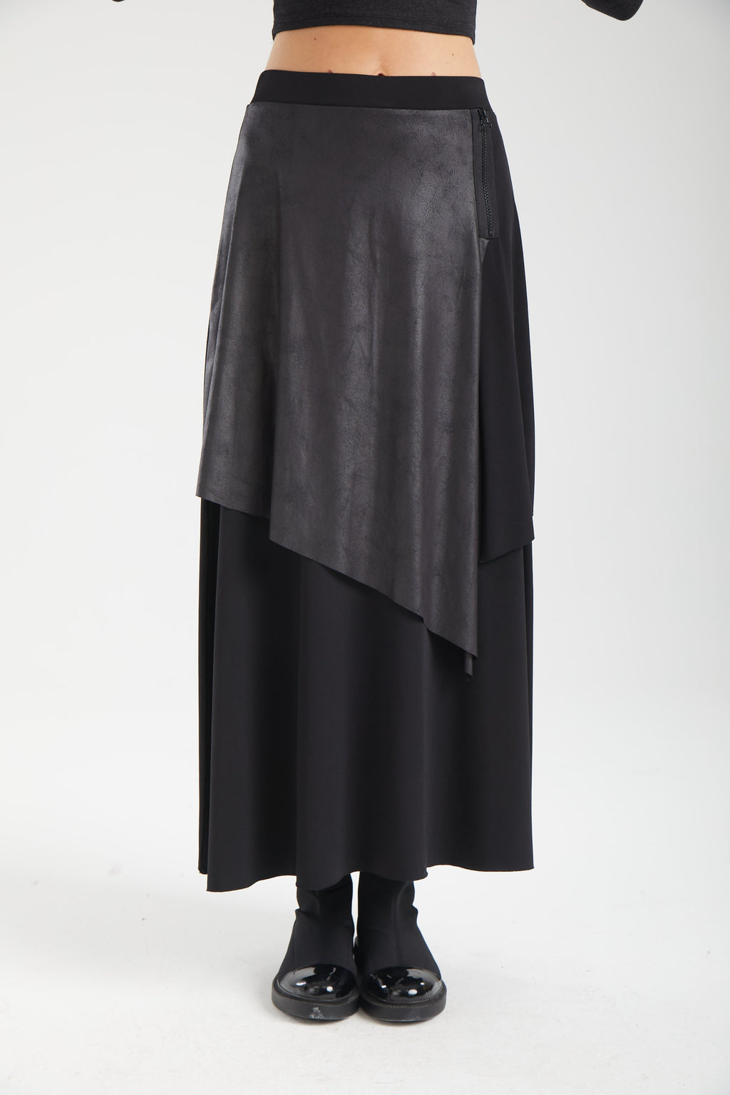 Kadın siyah etek – ZEN Asimetrik Panelli Maxi Etek | IMBUE color:siyah