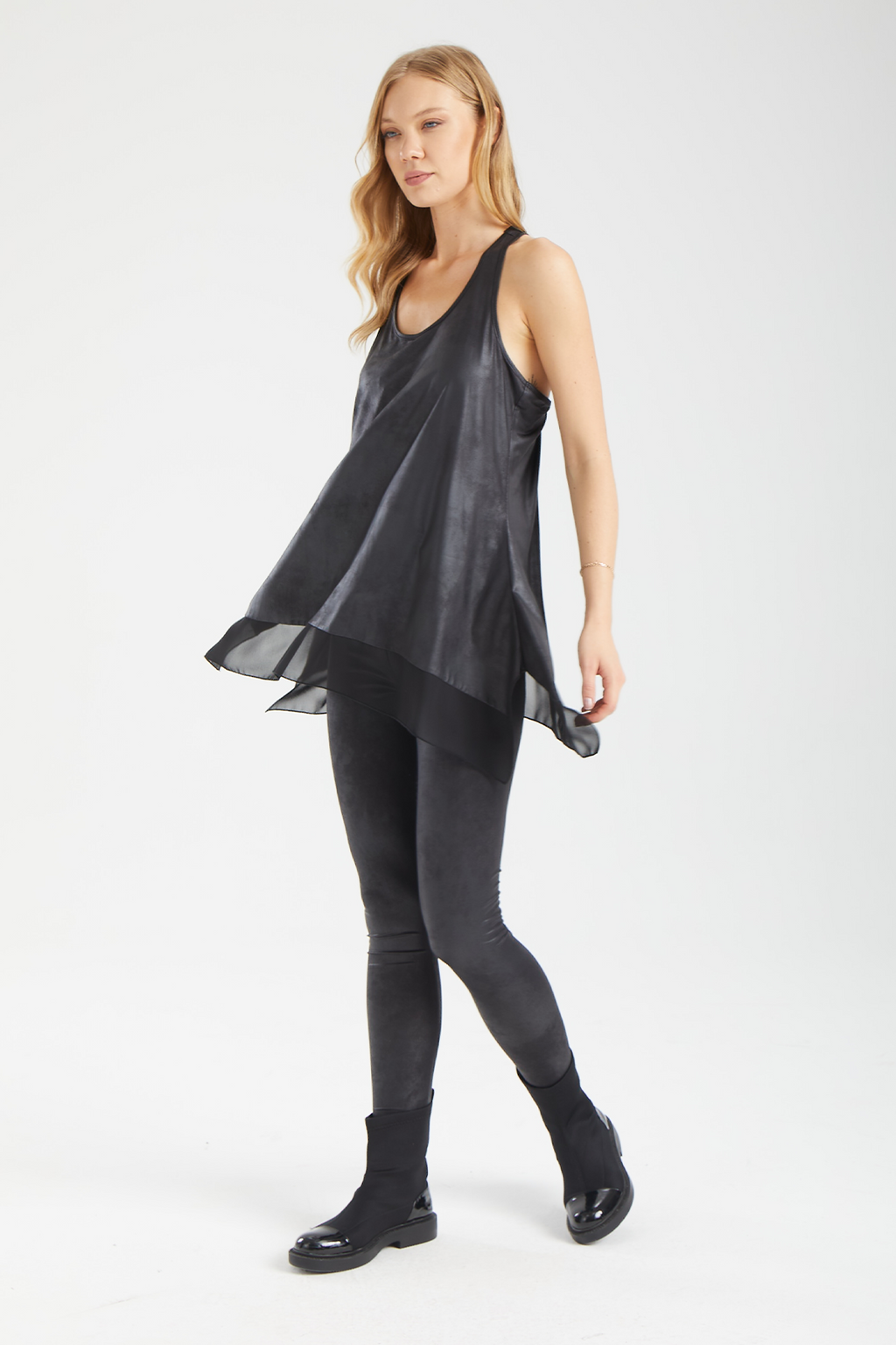 KORA Çatlak Dokulu Tayt