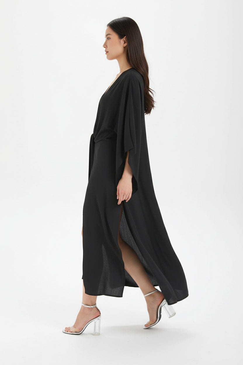 Kadın siyah kimono & kaftan – LUMA Akışkan Kimono | IMBUE [color:siyah]