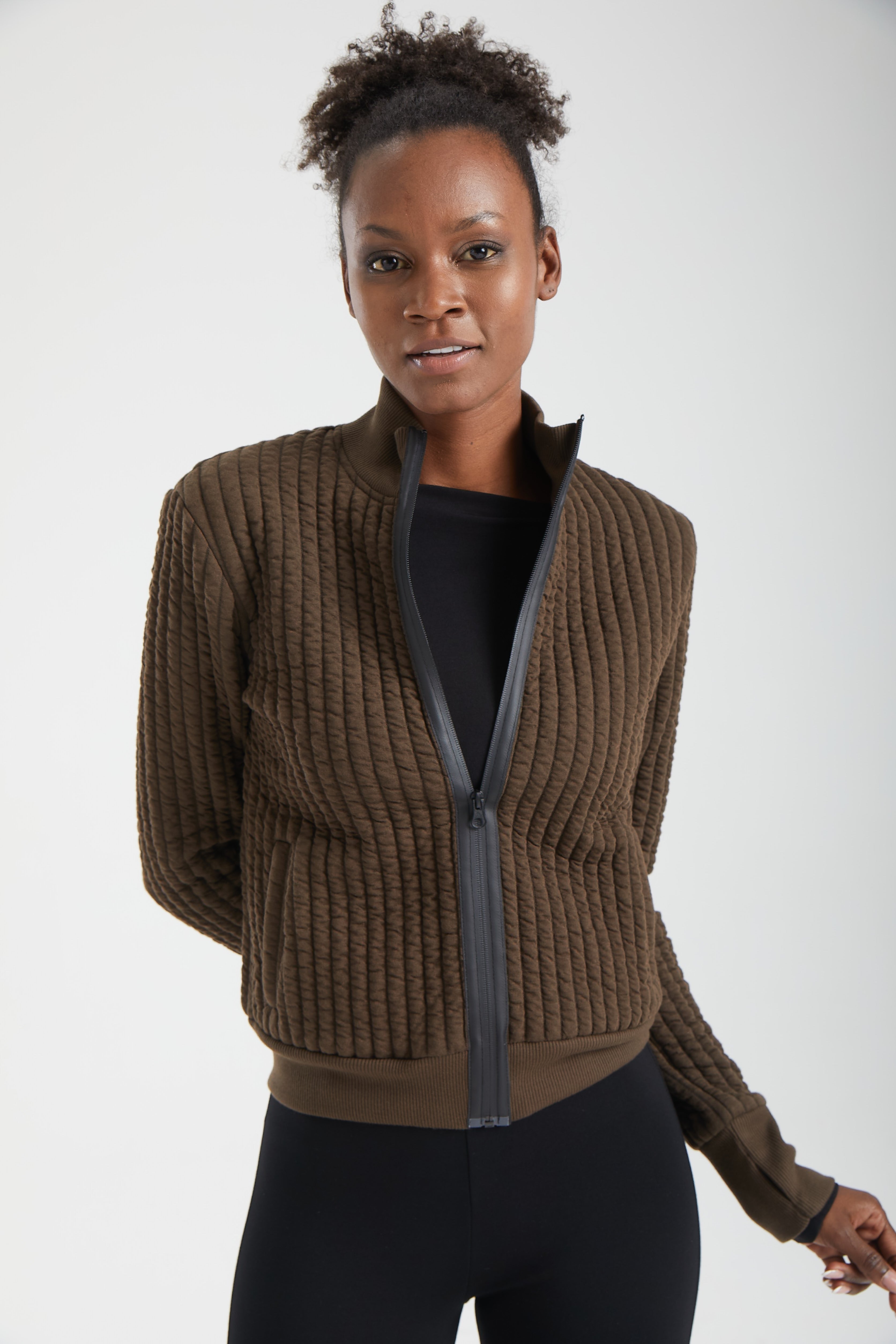 Kadın siyah ceket – GAIA Yapısal Dokulu Bomber Ceket | IMBUE color:siyah