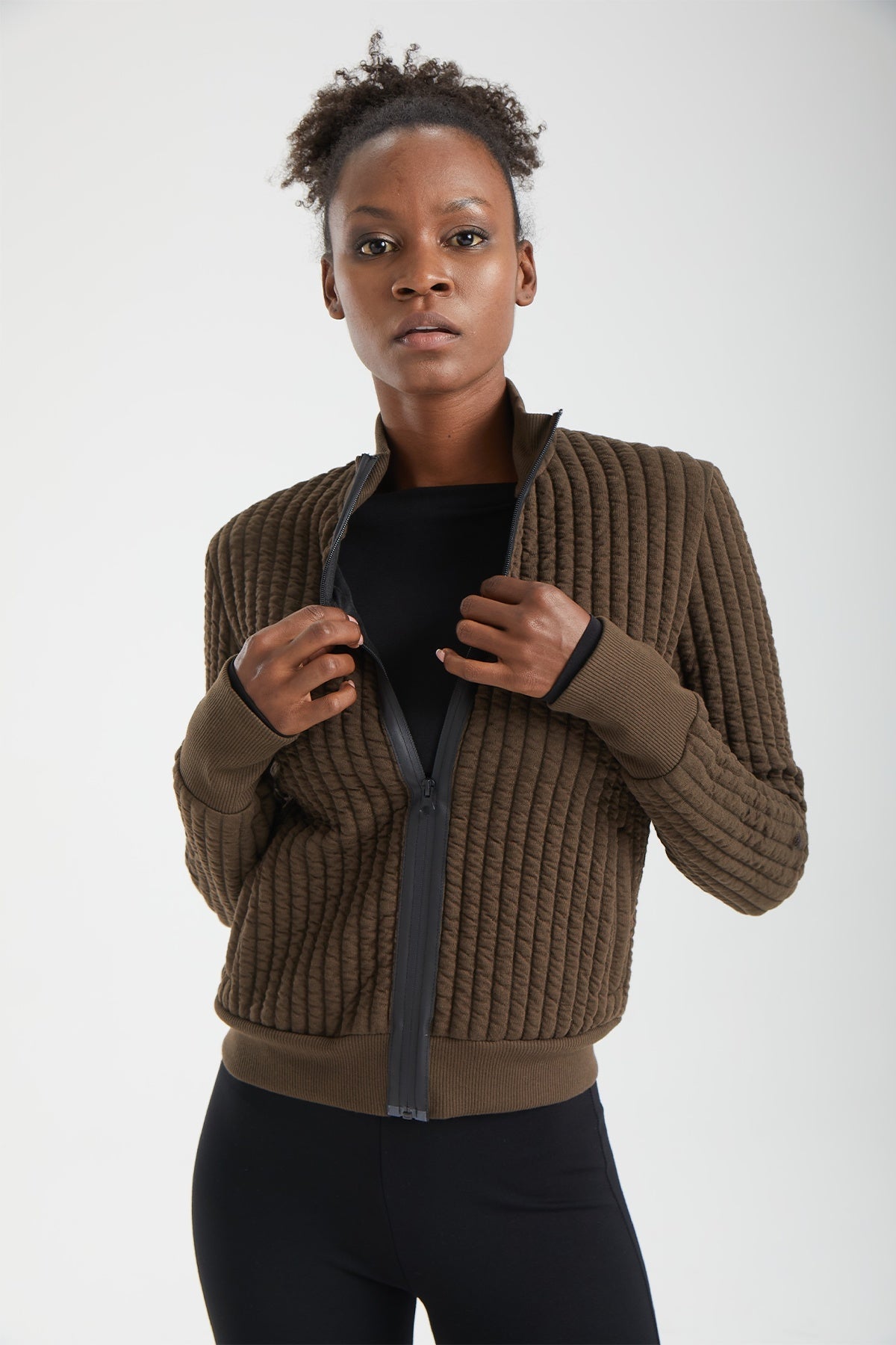 Kadın siyah ceket – GAIA Yapısal Dokulu Bomber Ceket | IMBUE color:siyah