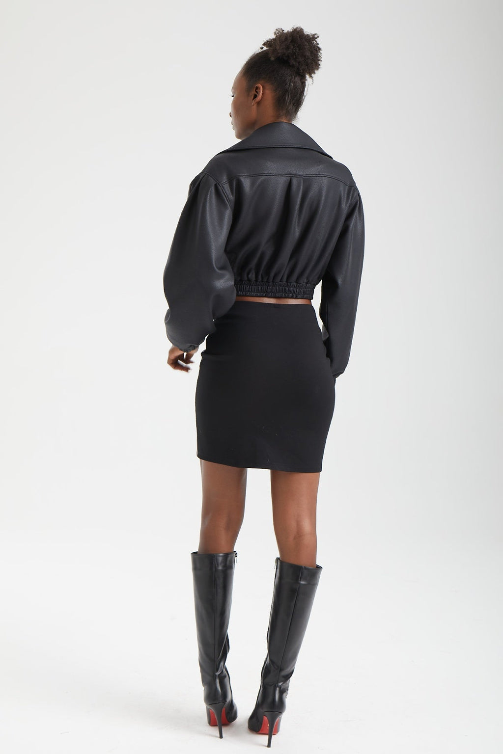 Kadın siyah ceket – ERIS Yapısal Kol Ceket | IMBUE color:siyah