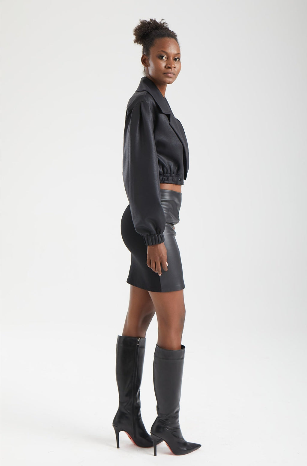 Kadın siyah ceket – ERIS Yapısal Kol Ceket | IMBUE color:siyah