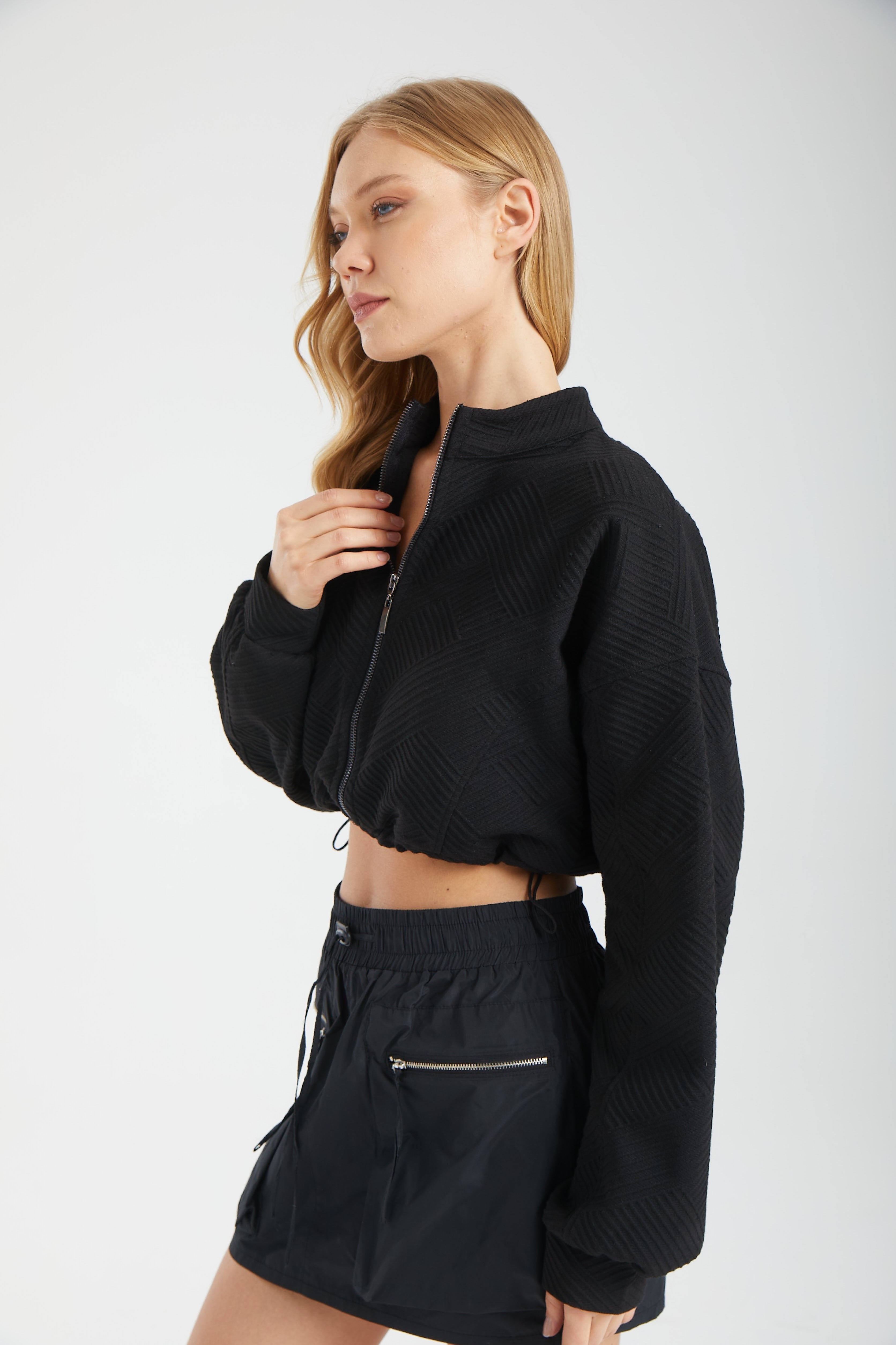 Kadın siyah ceket – KIRA Yapısal Bomber Ceket | IMBUE color:siyah