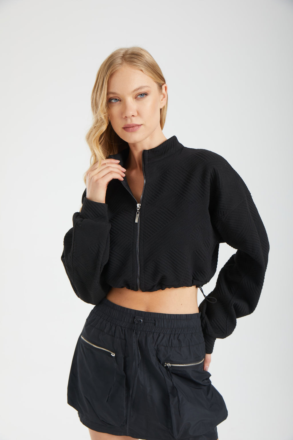 Kadın siyah ceket – KIRA Yapısal Bomber Ceket | IMBUE color:siyah