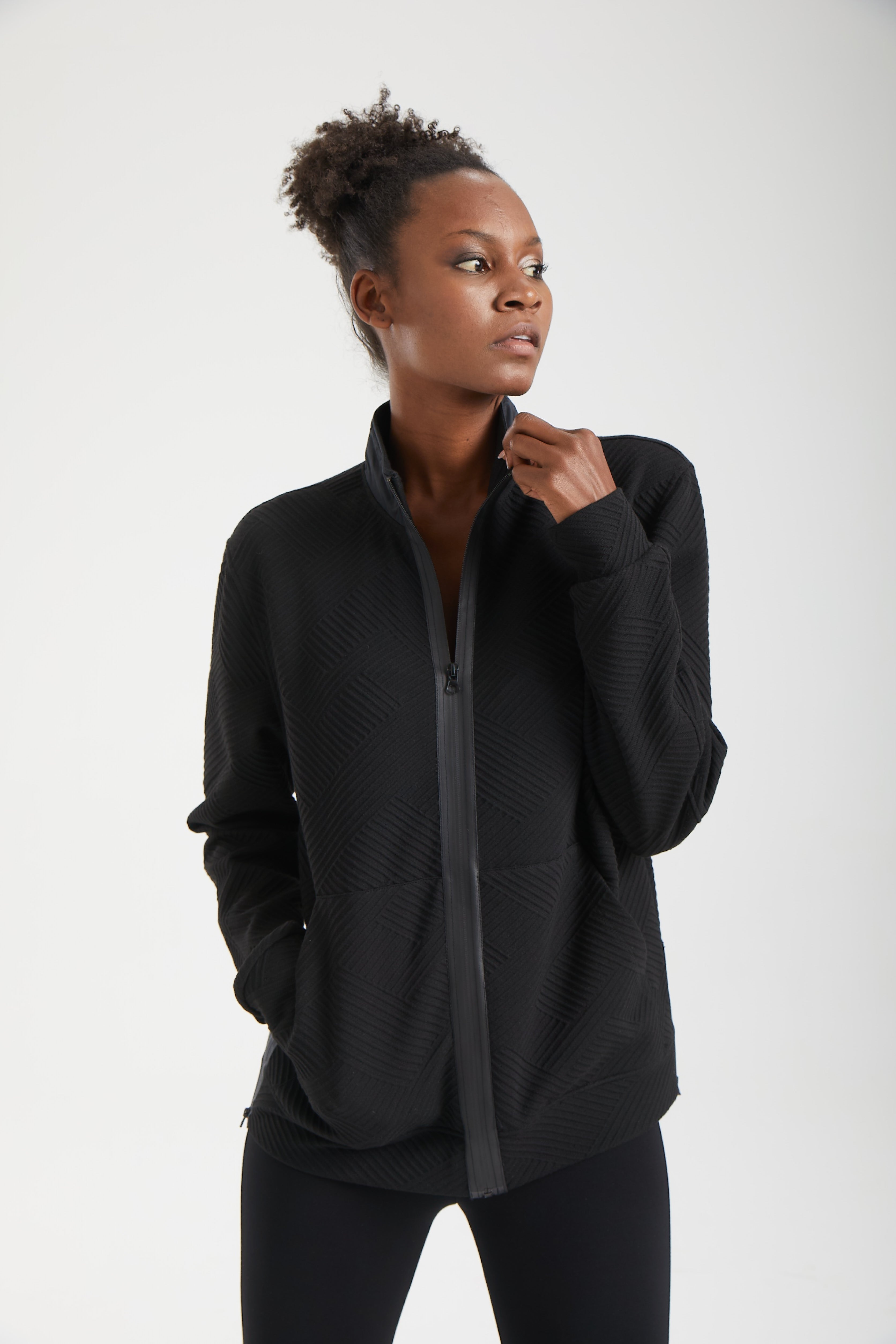 Kadın siyah ceket – NEXUS Yapısal Bomber Ceket | IMBUE color:siyah