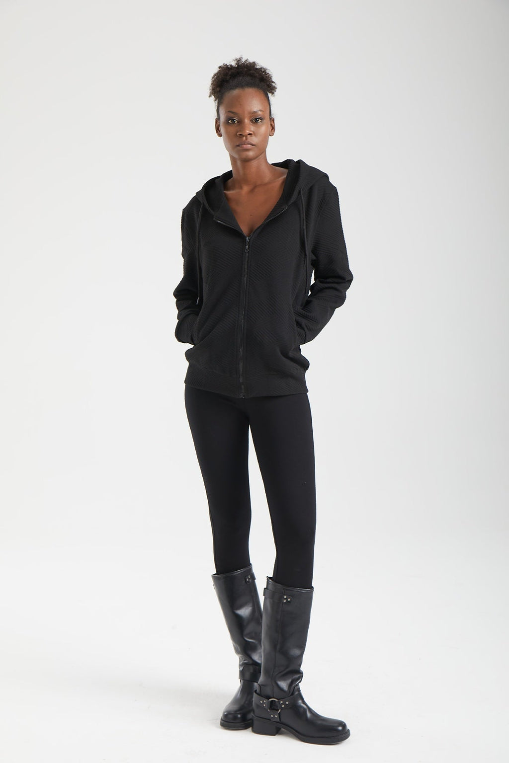 Kadın siyah ceket – LUNA Yapısal Dokulu Ceket | IMBUE color:siyah