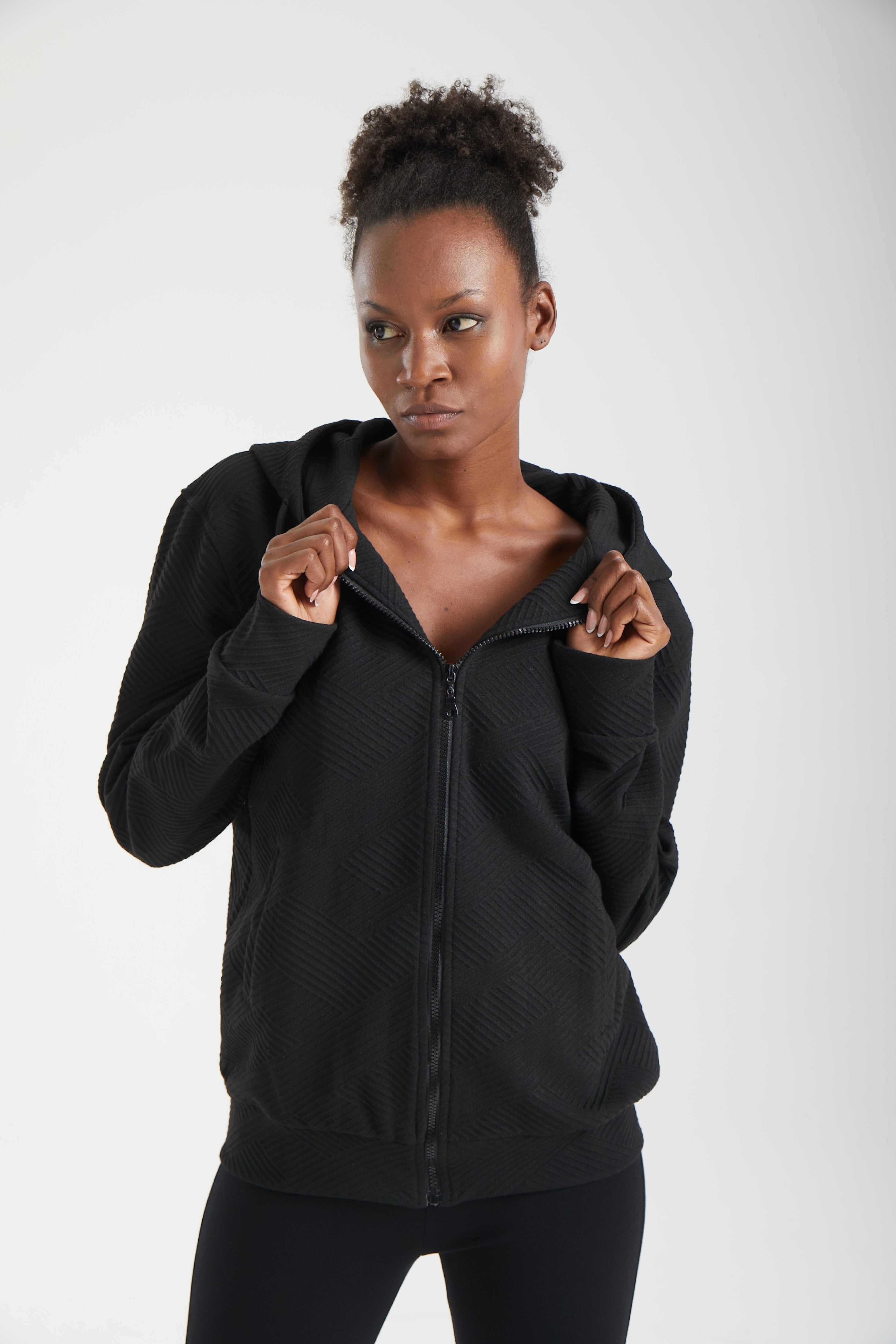 Kadın siyah ceket – LUNA Yapısal Dokulu Ceket | IMBUE color:siyah