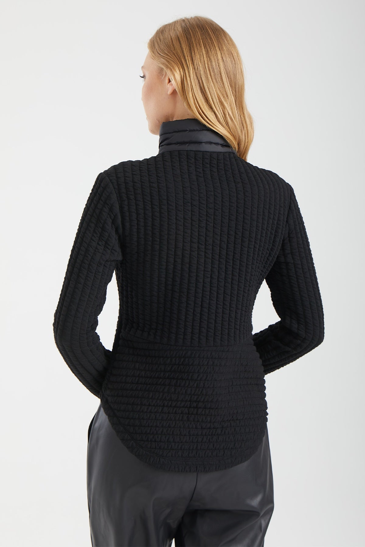 Kadın siyah ceket – ORBIT Konturlu Ceket | IMBUE color:siyah