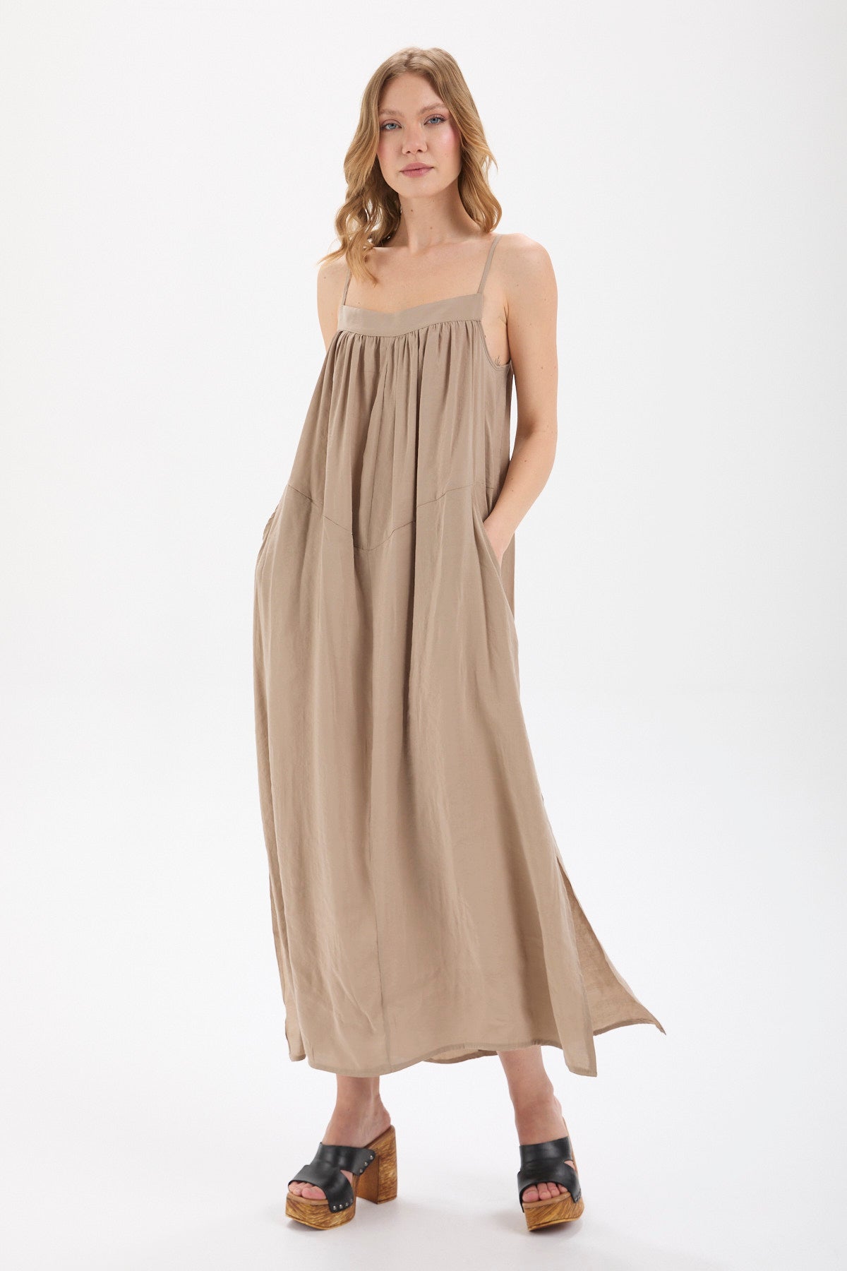 ELYSE Dökümlü Maxi Elbise - bej dökümlü maxi elbise - IMBUE - color:BEI
