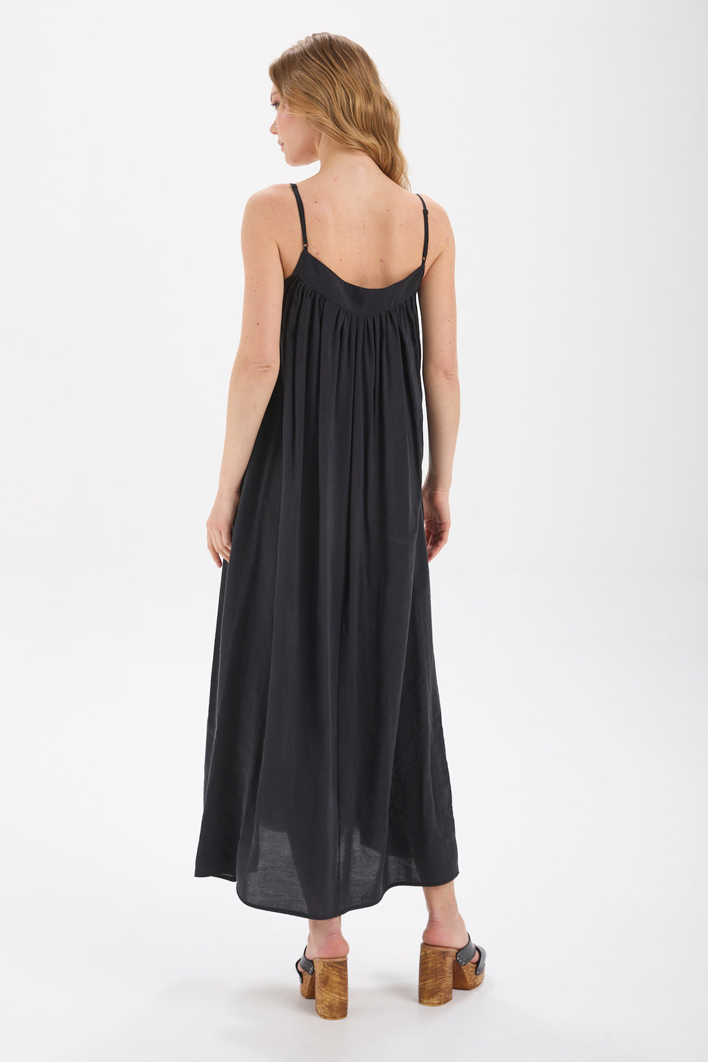 ELYSE Dökümlü Maxi Elbise - siyah dökümlü maxi elbise - IMBUE - color:BLK