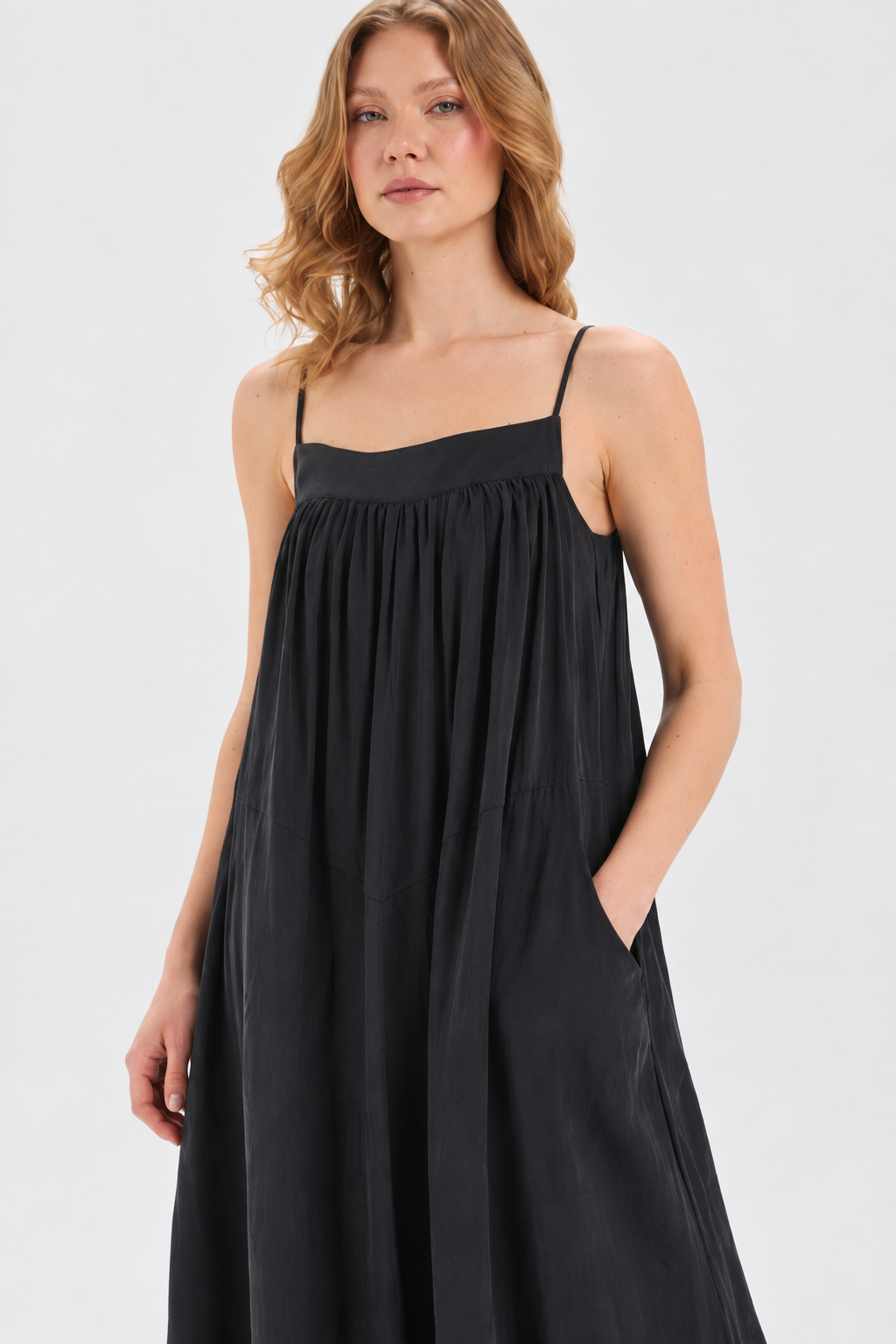 ELYSE Dökümlü Maxi Elbise - siyah dökümlü maxi elbise - IMBUE - color:BLK