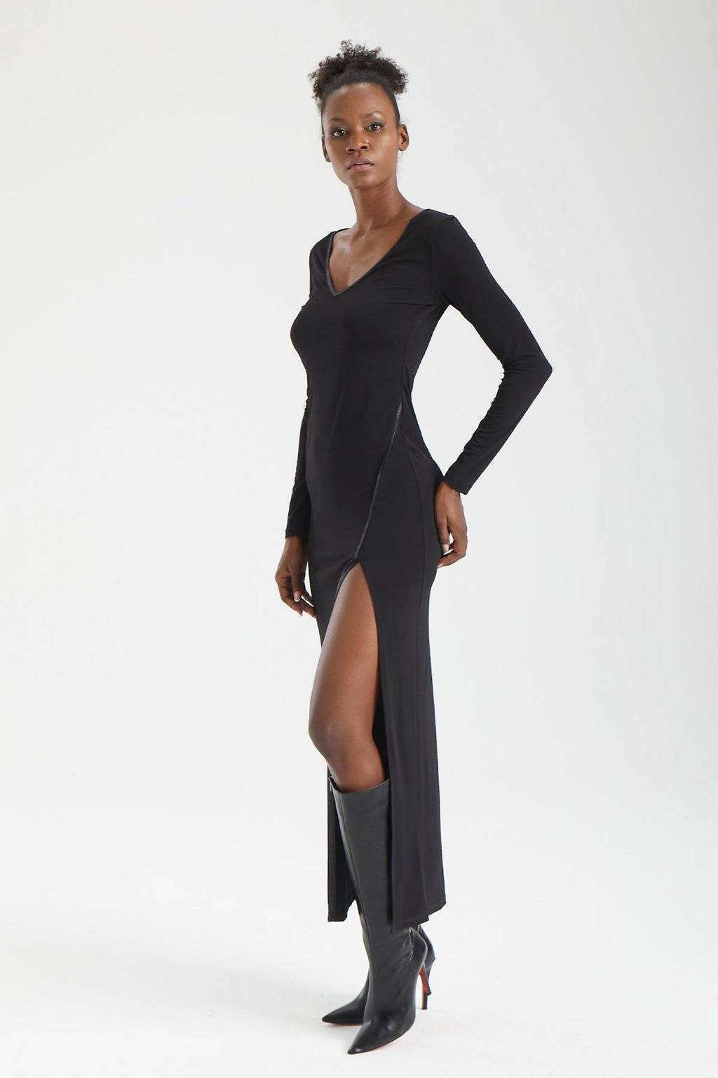 Kadın siyah elbise – AXELLE Vegan Deri Konturlu Elbise | IMBUE color:siyah