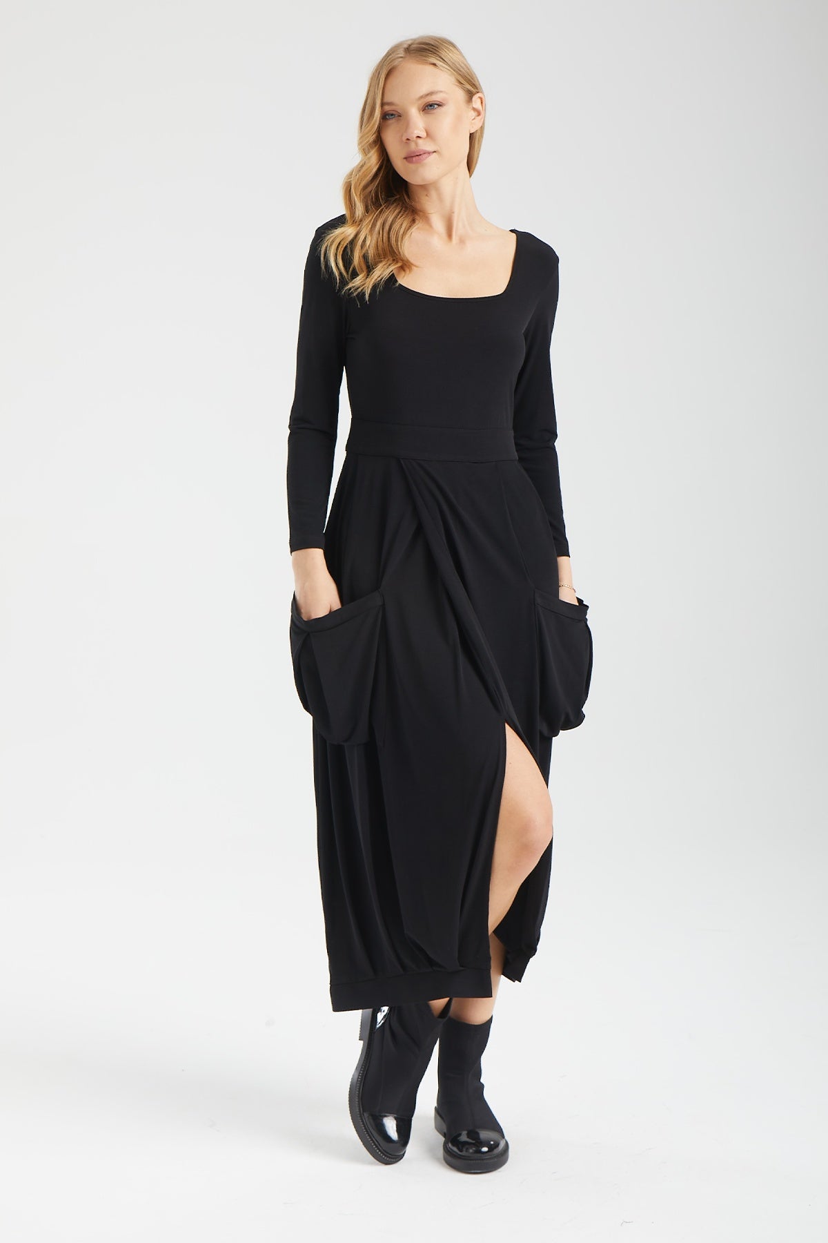 Kadın siyah elbise – THEA Drapeli Elbise | IMBUE color:siyah