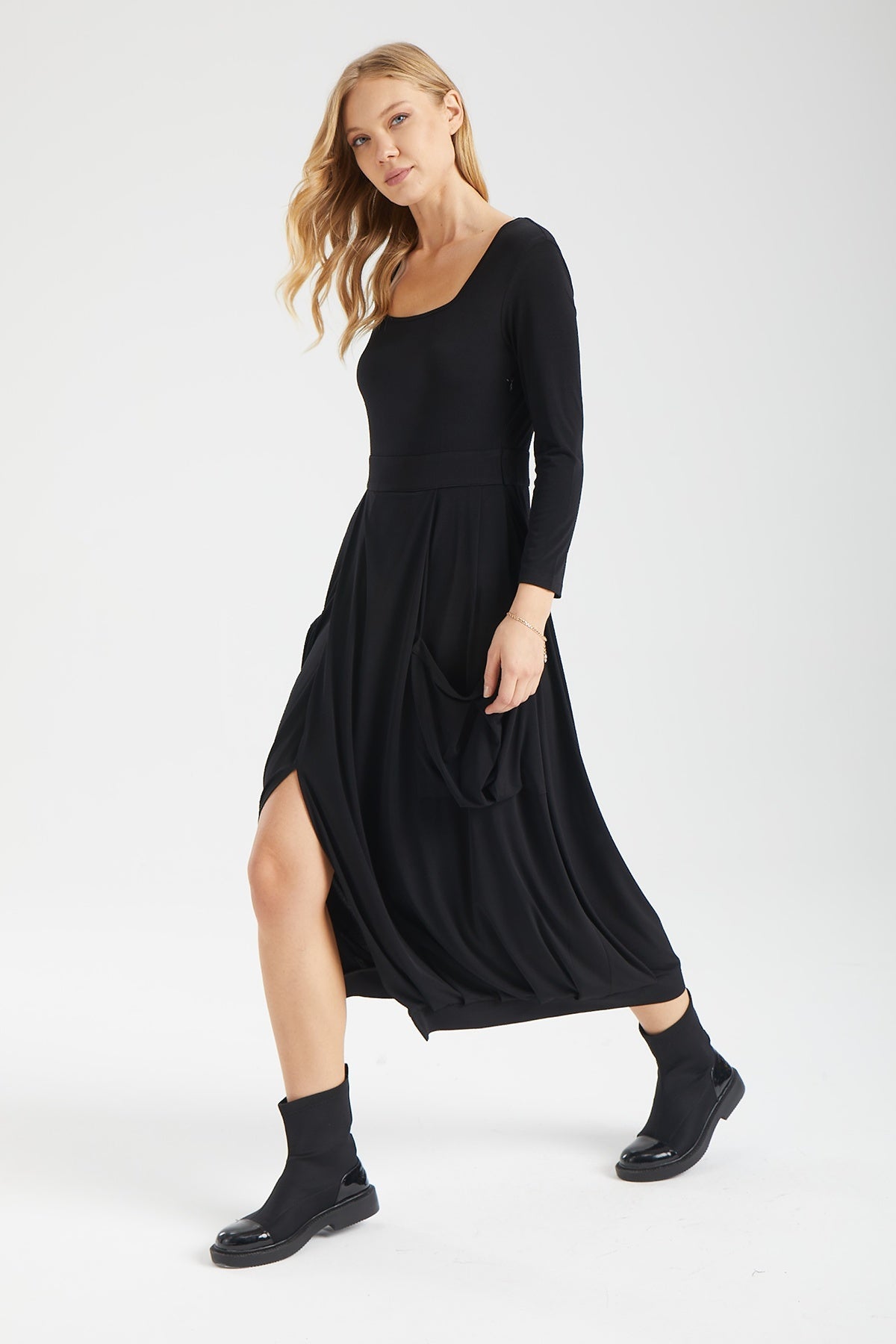 Kadın siyah elbise – THEA Drapeli Elbise | IMBUE color:siyah