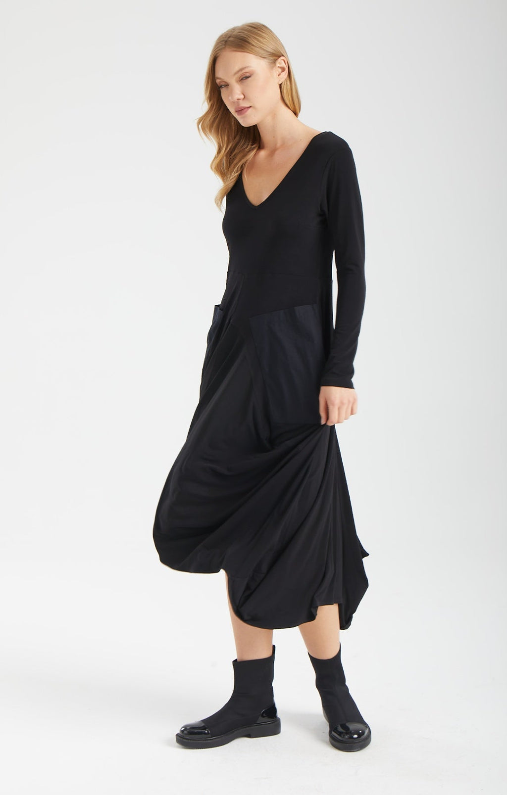 Kadın siyah elbise – TERRA Cepli Elbise | IMBUE color:siyah