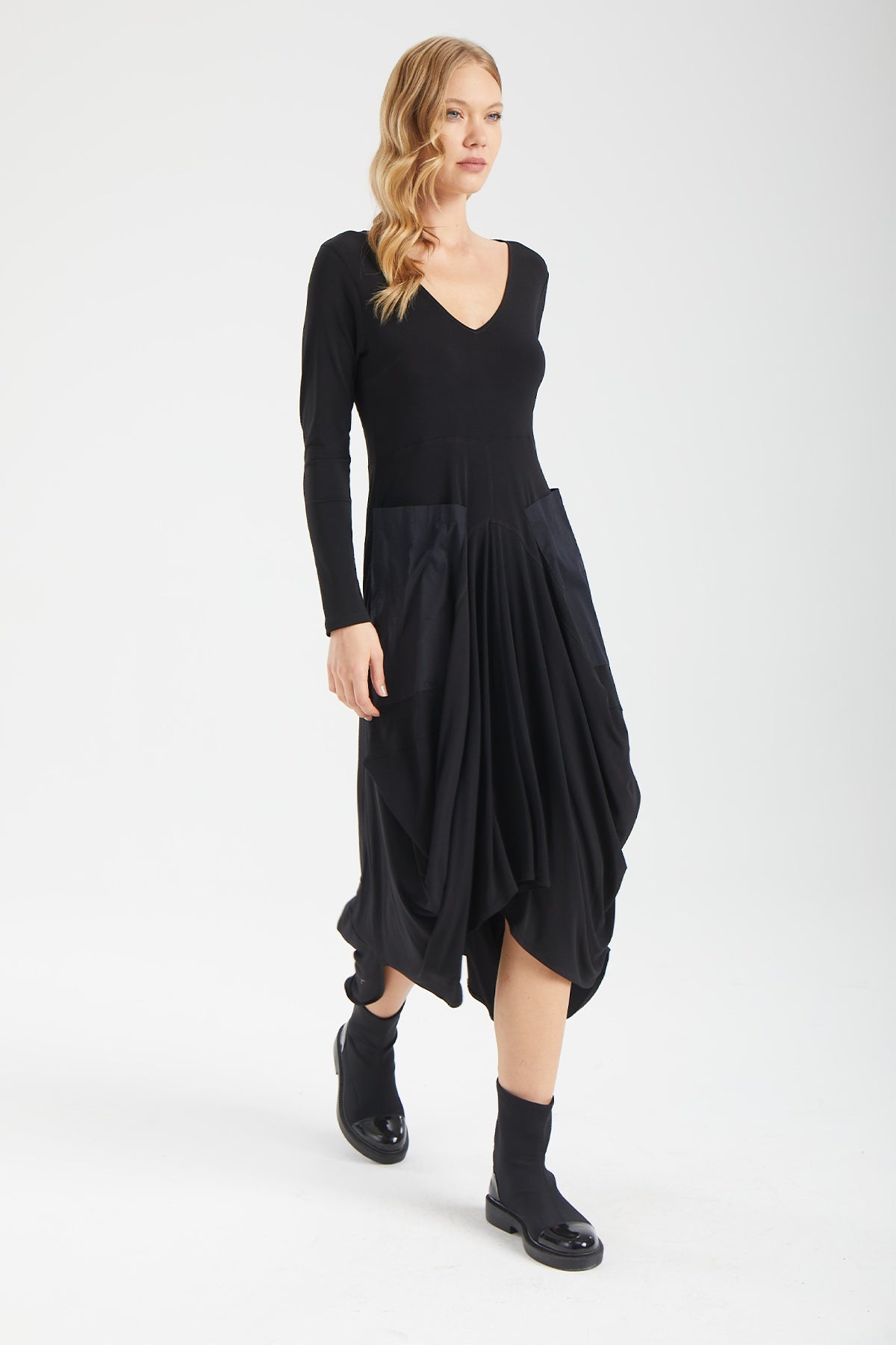 Kadın siyah elbise – TERRA Cepli Elbise | IMBUE color:siyah