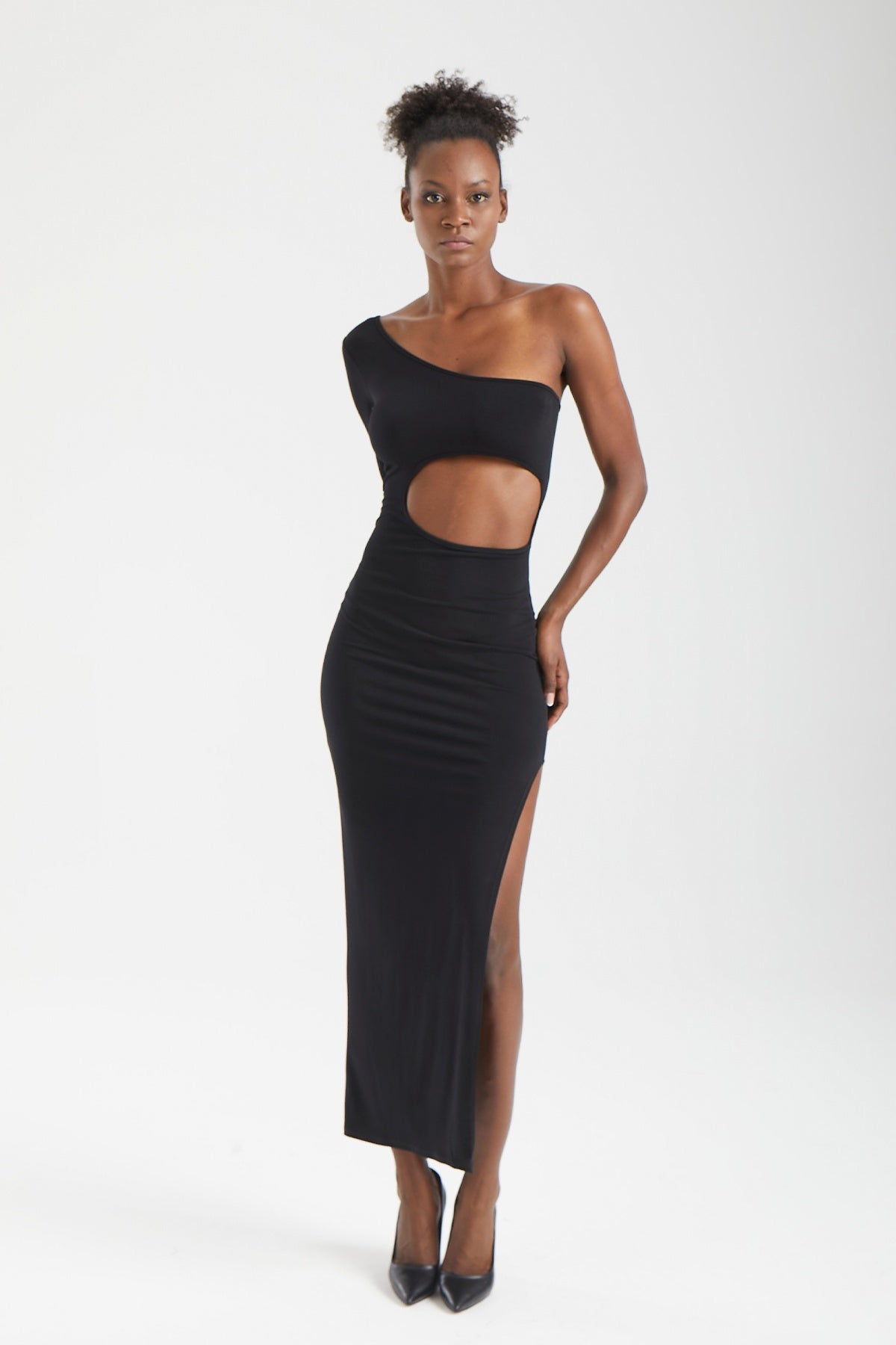 Kadın siyah elbise – VOID Kesik Detaylı Elbise | IMBUE [color:siyah]