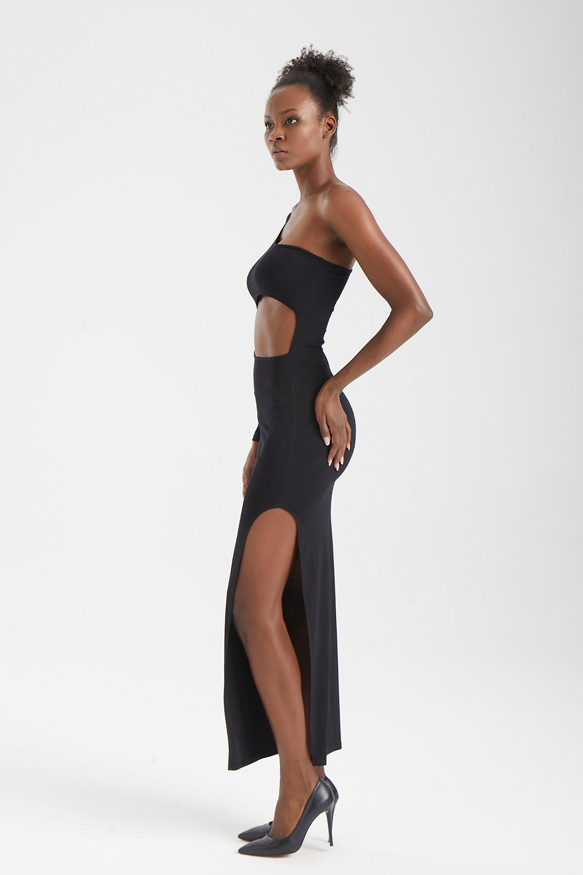 Kadın siyah elbise – VOID Kesik Detaylı Elbise | IMBUE [color:siyah]
