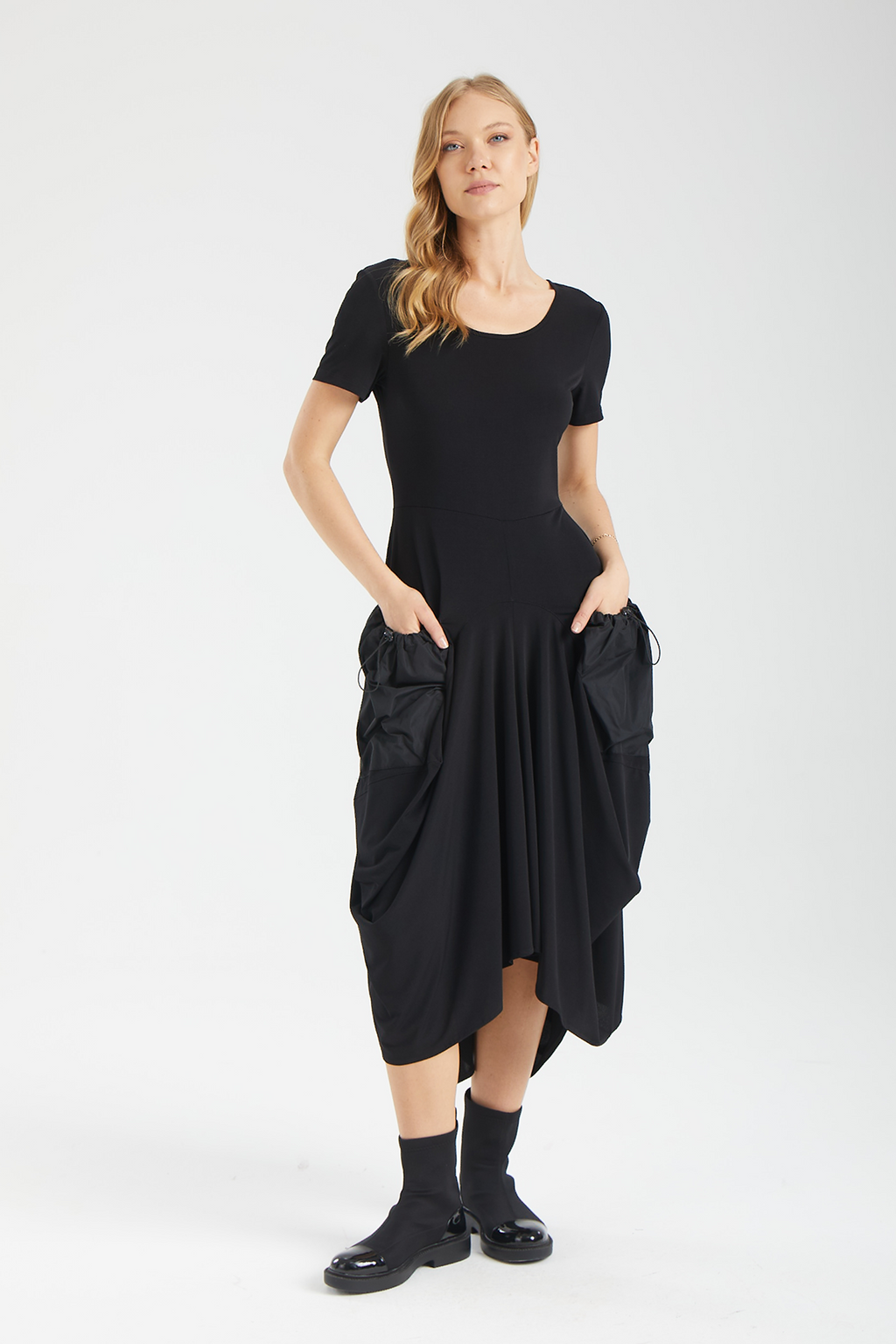 VEGA Teknik Cepli Balon Elbise