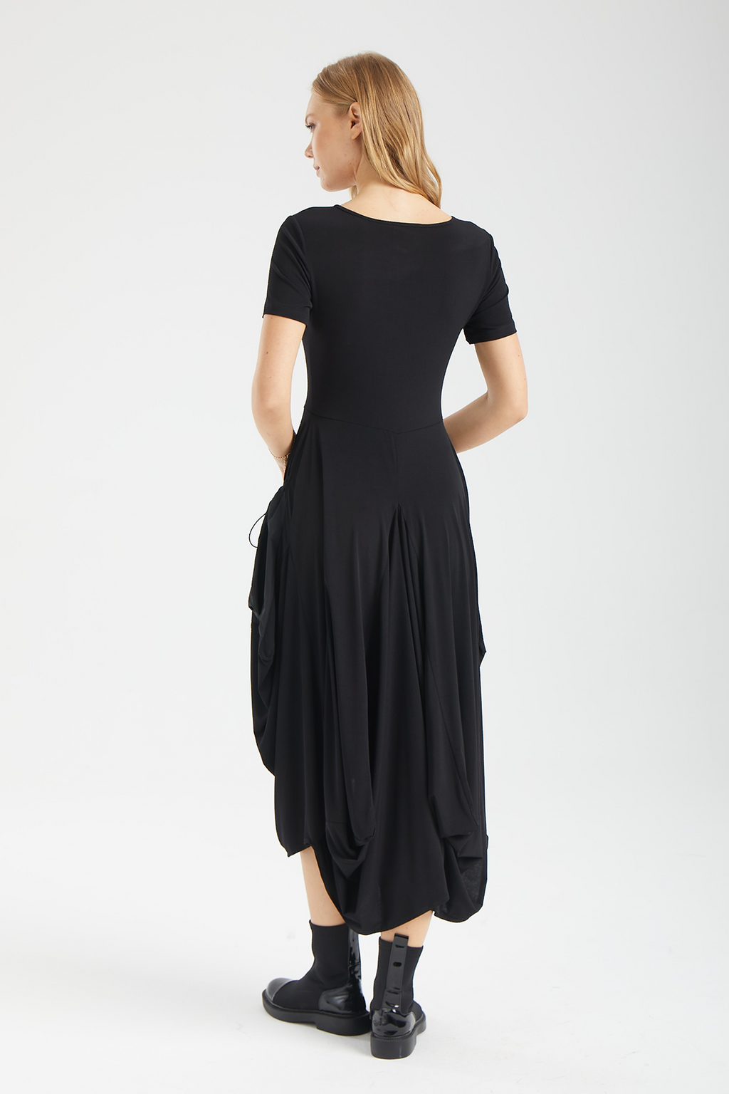 VEGA Teknik Cepli Balon Elbise