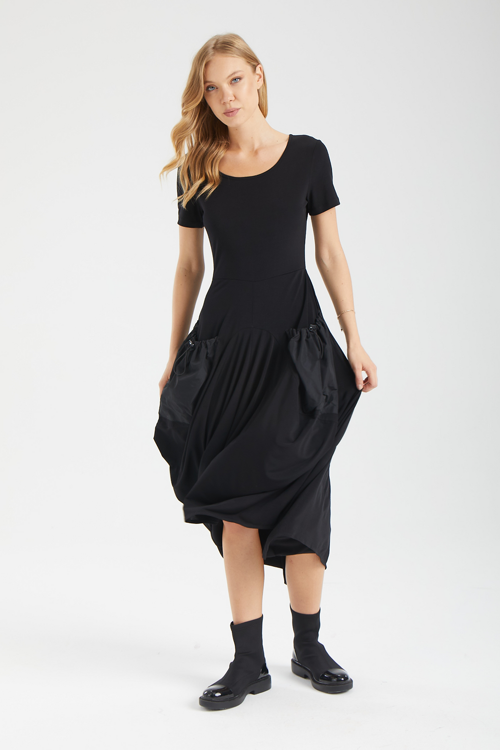 VEGA Teknik Cepli Balon Elbise